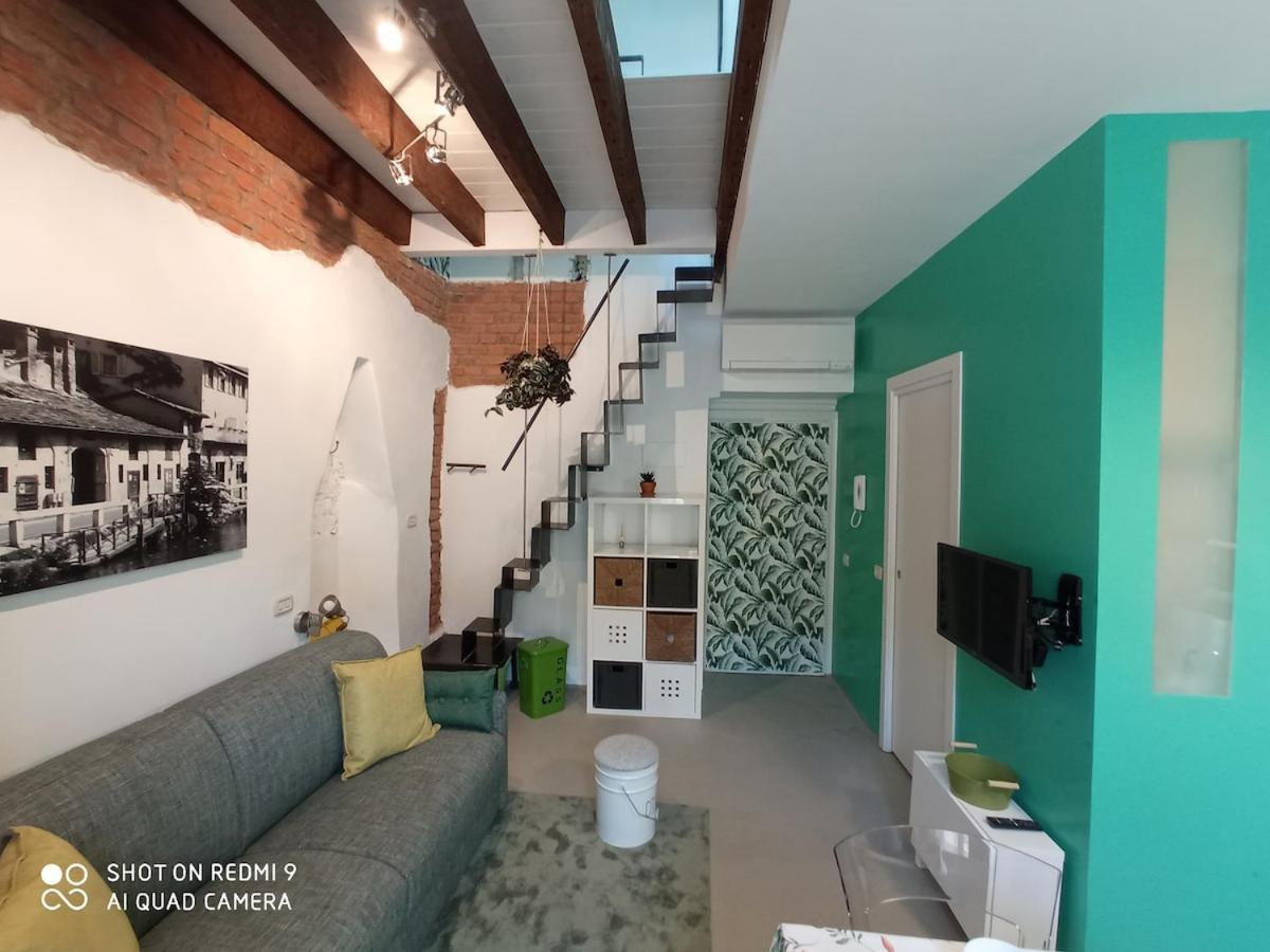 In Voga 2 - Guinizelli Apartment *
