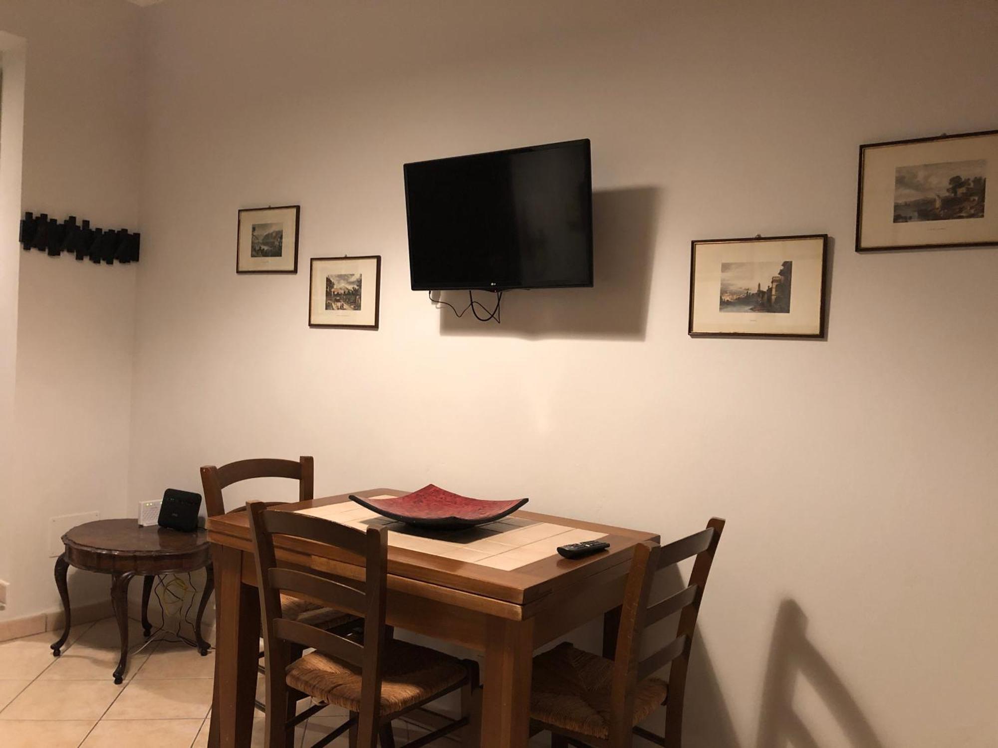 Peppermint House - Carozzi Apartment Milan