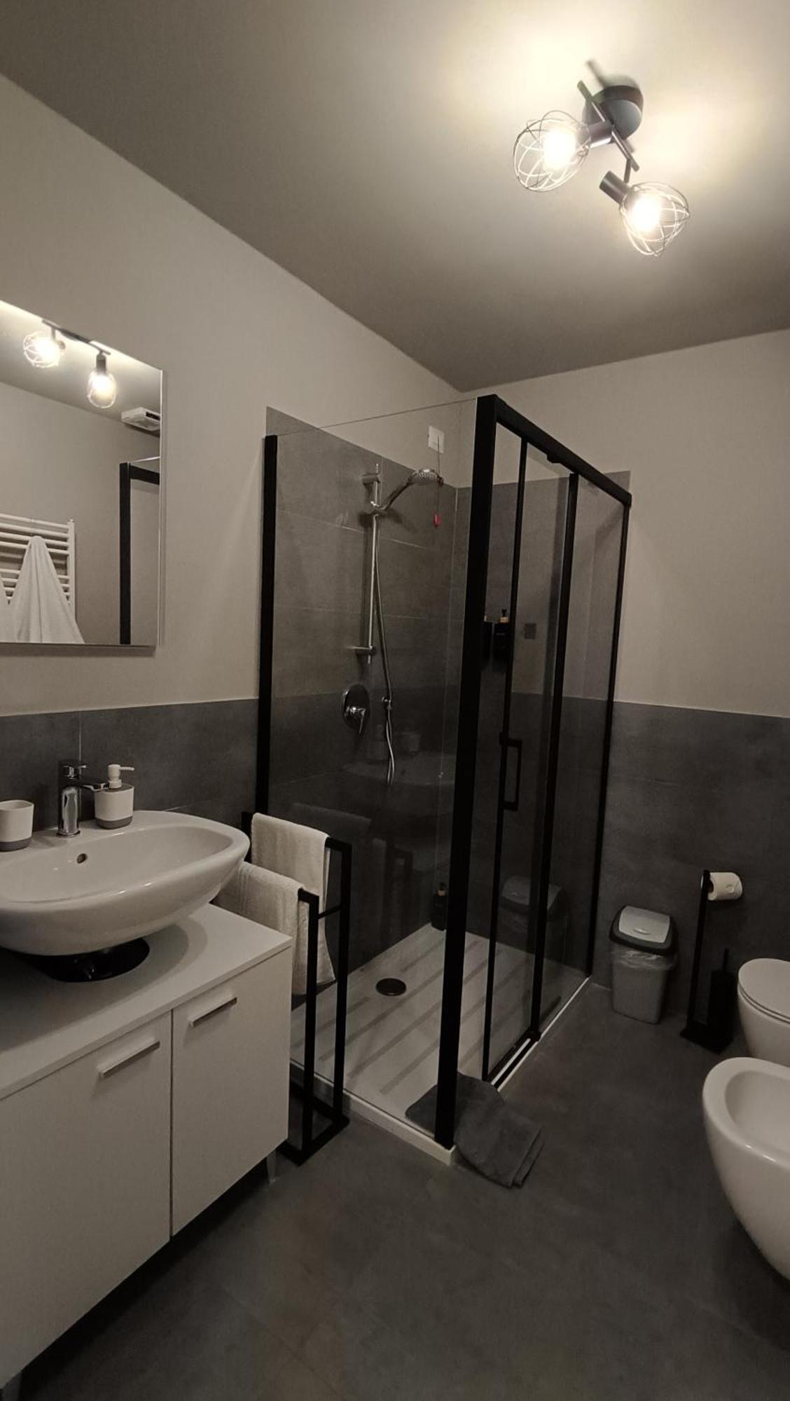 Leilighet Nuovo Loft Con Terrazzo M2 Ieo Humanitas Bocconi Navigli