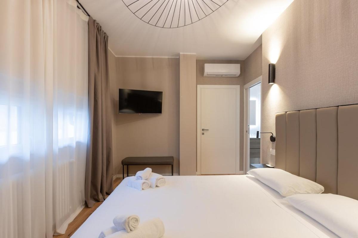 Beautiful 1 Bedroom Fiera Area - Mirable Pm Milano