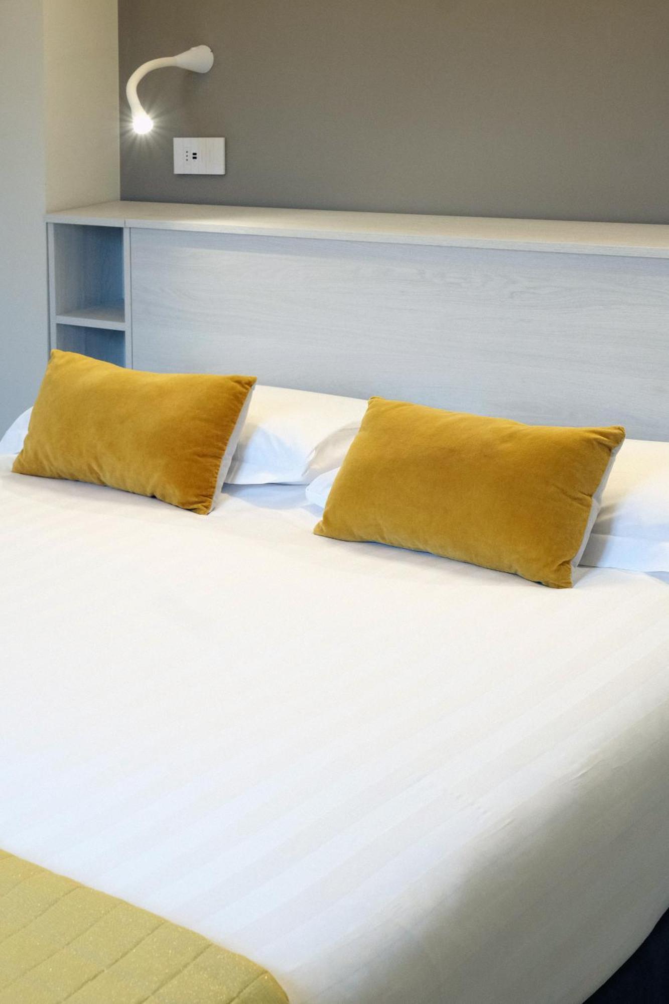 Apartment Comecasa 10 Minutes Walk From Duomo 2 Bedroom