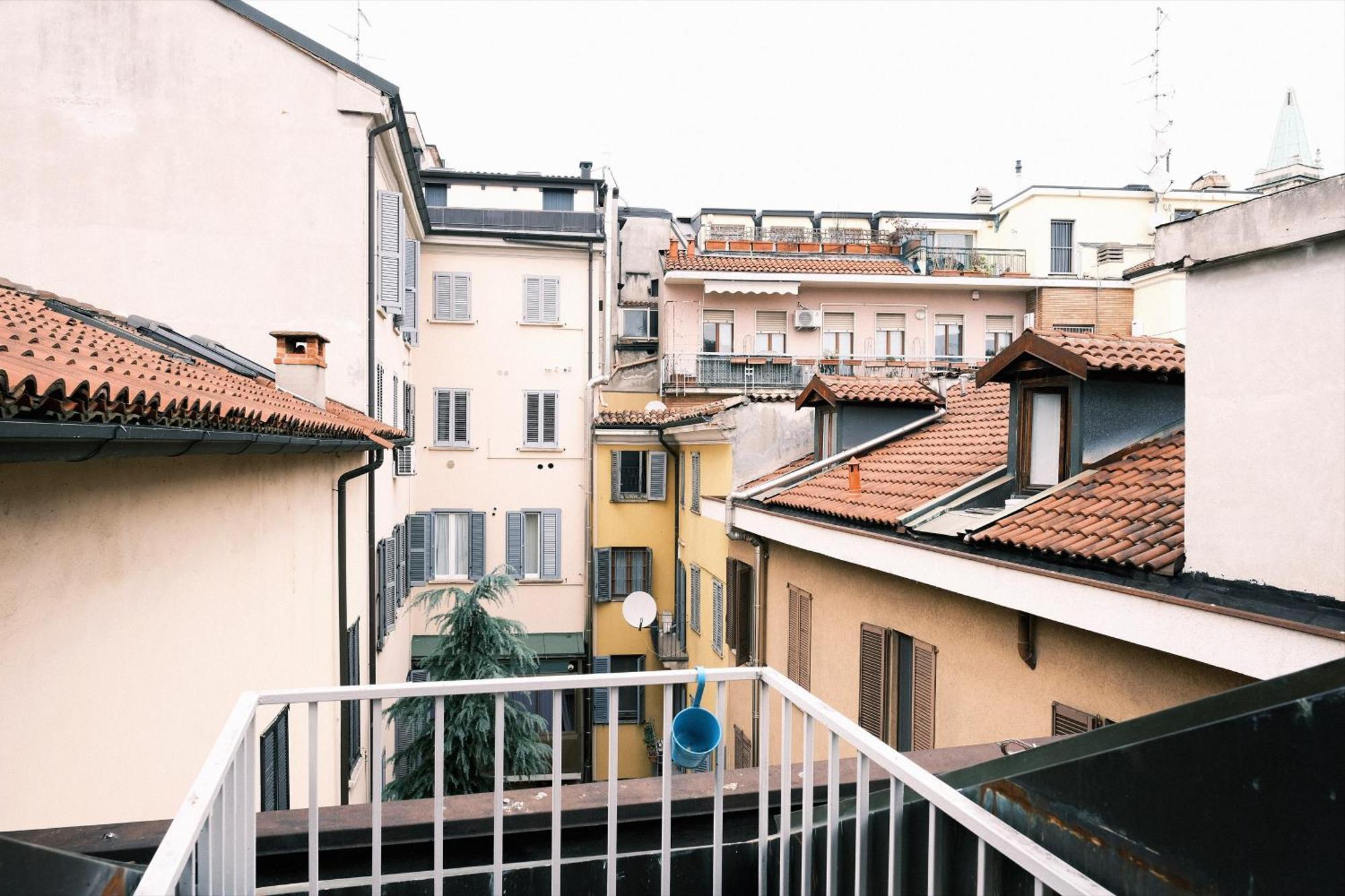 Comecasa 10 Minutes Walk From Duomo 2 Bedroom Apartment *