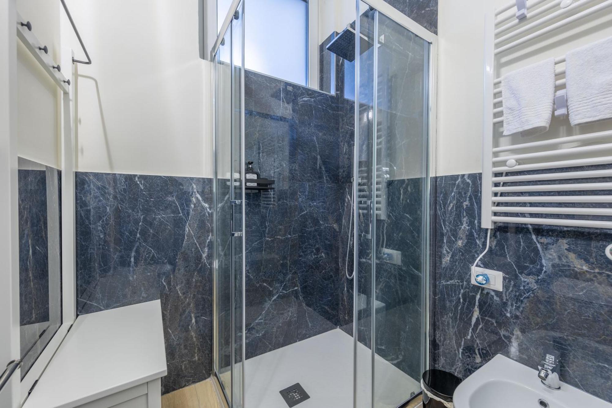 - San Siro Corner, With Private Parking Appartement Milaan