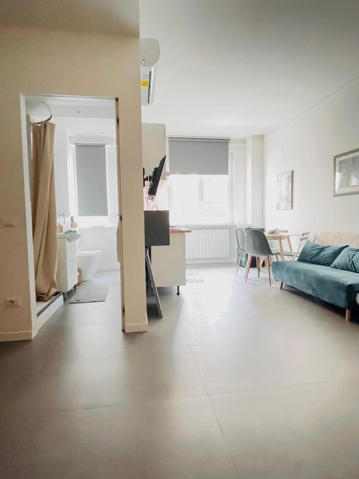 Rainbow Studio Flat- Monolocale Luminoso Appartement Milaan