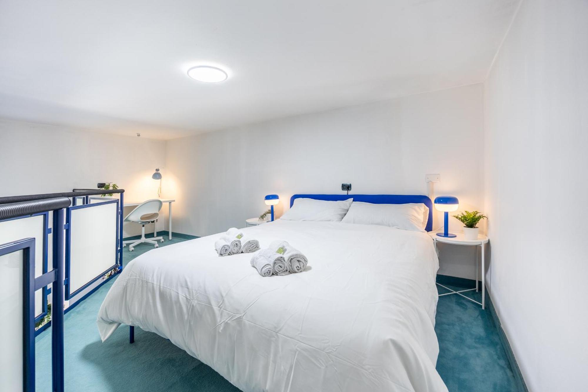 Blue Loft In The Heart Of Milan, Next To Metro Station * Milano