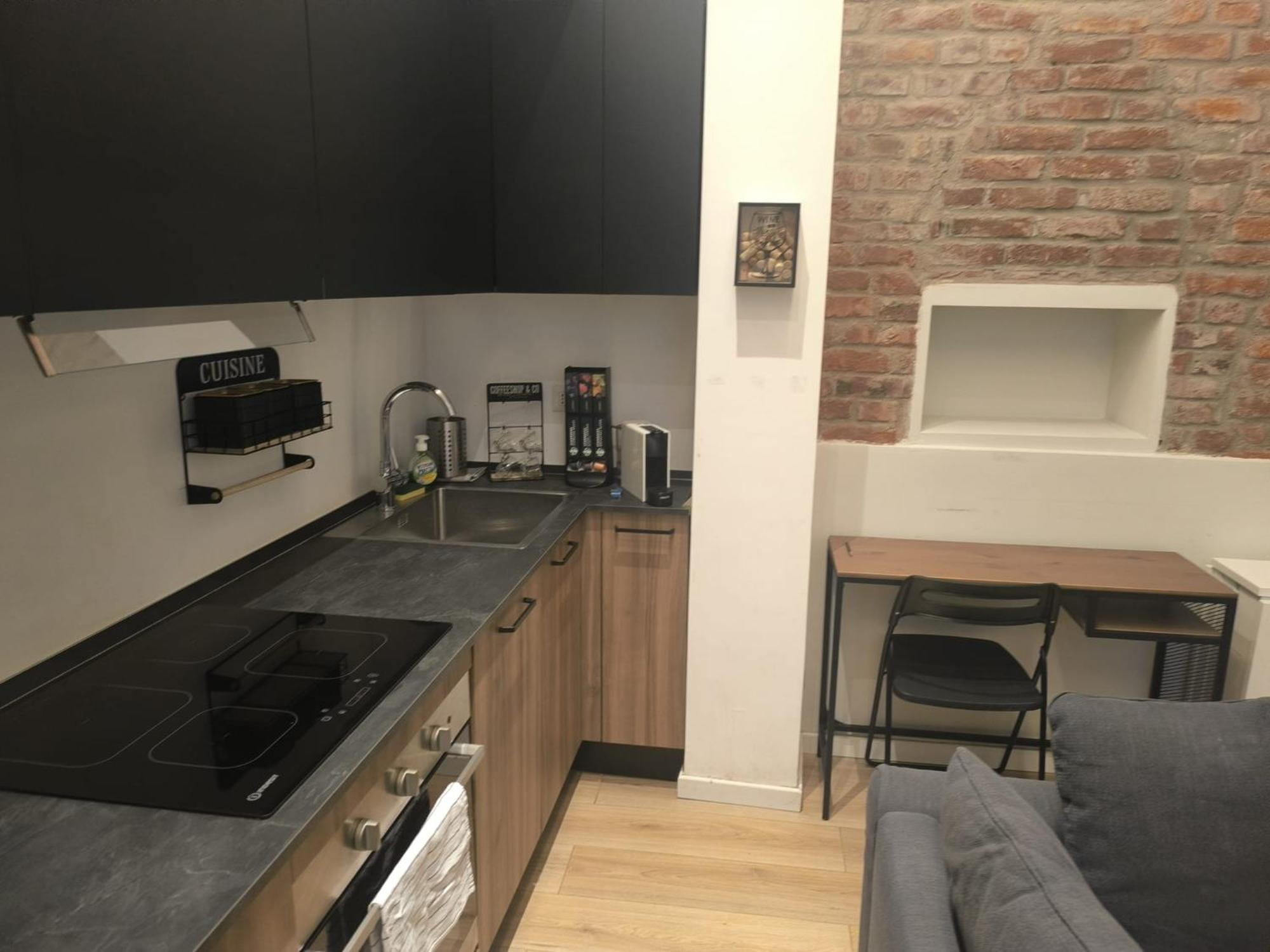 Red Bricks - Porta Romana Apartment *
