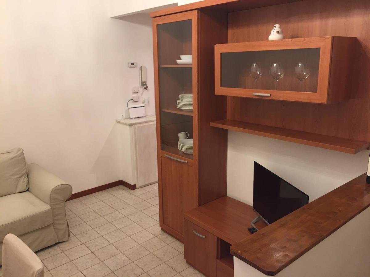 Appartamento Natalia's 2-rooms Cozy Flat, Only 10 Min To Duomo *