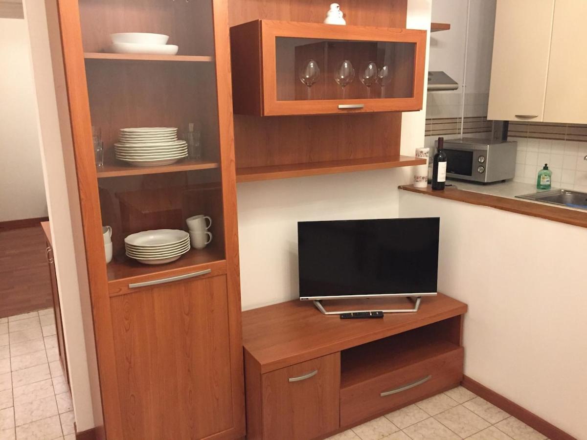 Natalia's 2-rooms Cozy Flat, Only 10 Min To Duomo Appartamento Milano