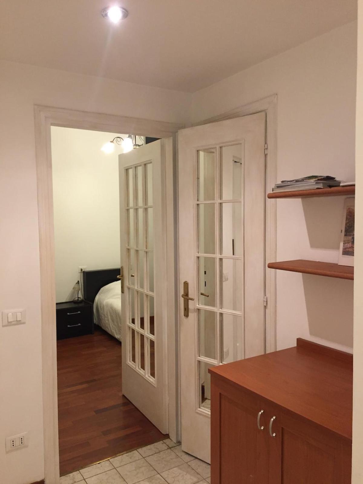 Natalia's 2-rooms Cozy Flat, Only 10 Min To Duomo Appartamento *