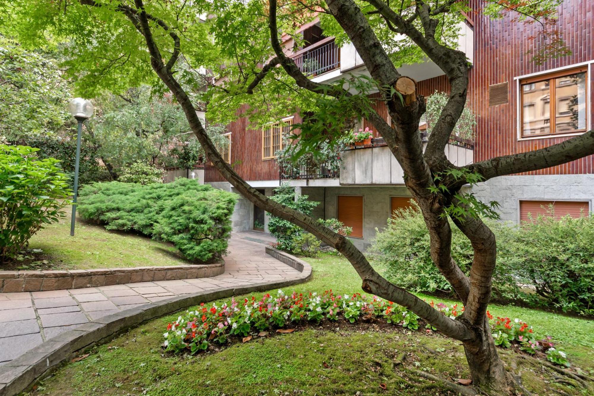 Bwr - Near Mico, Alberti Apartment *