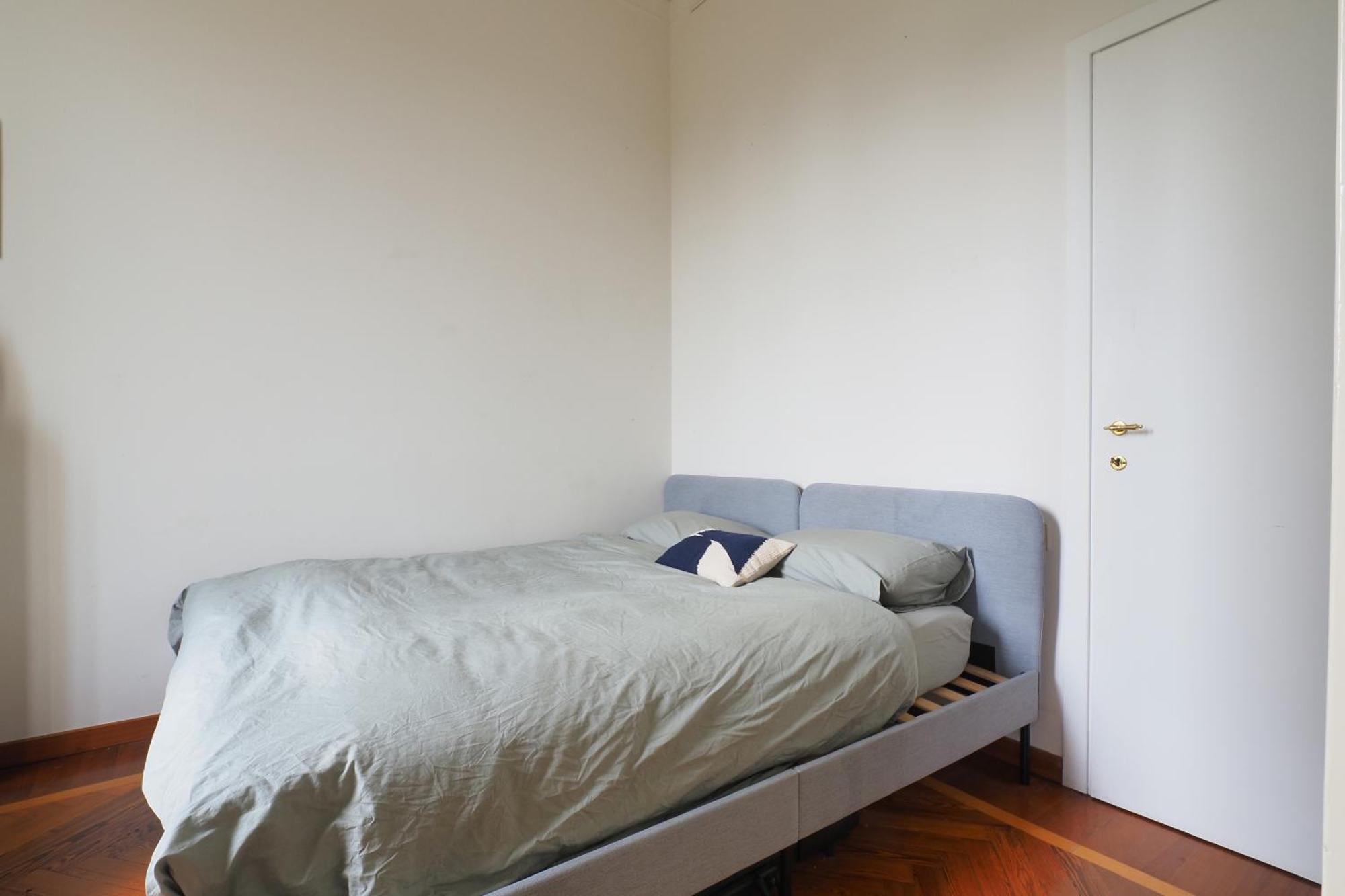 Location Cavour Mailand