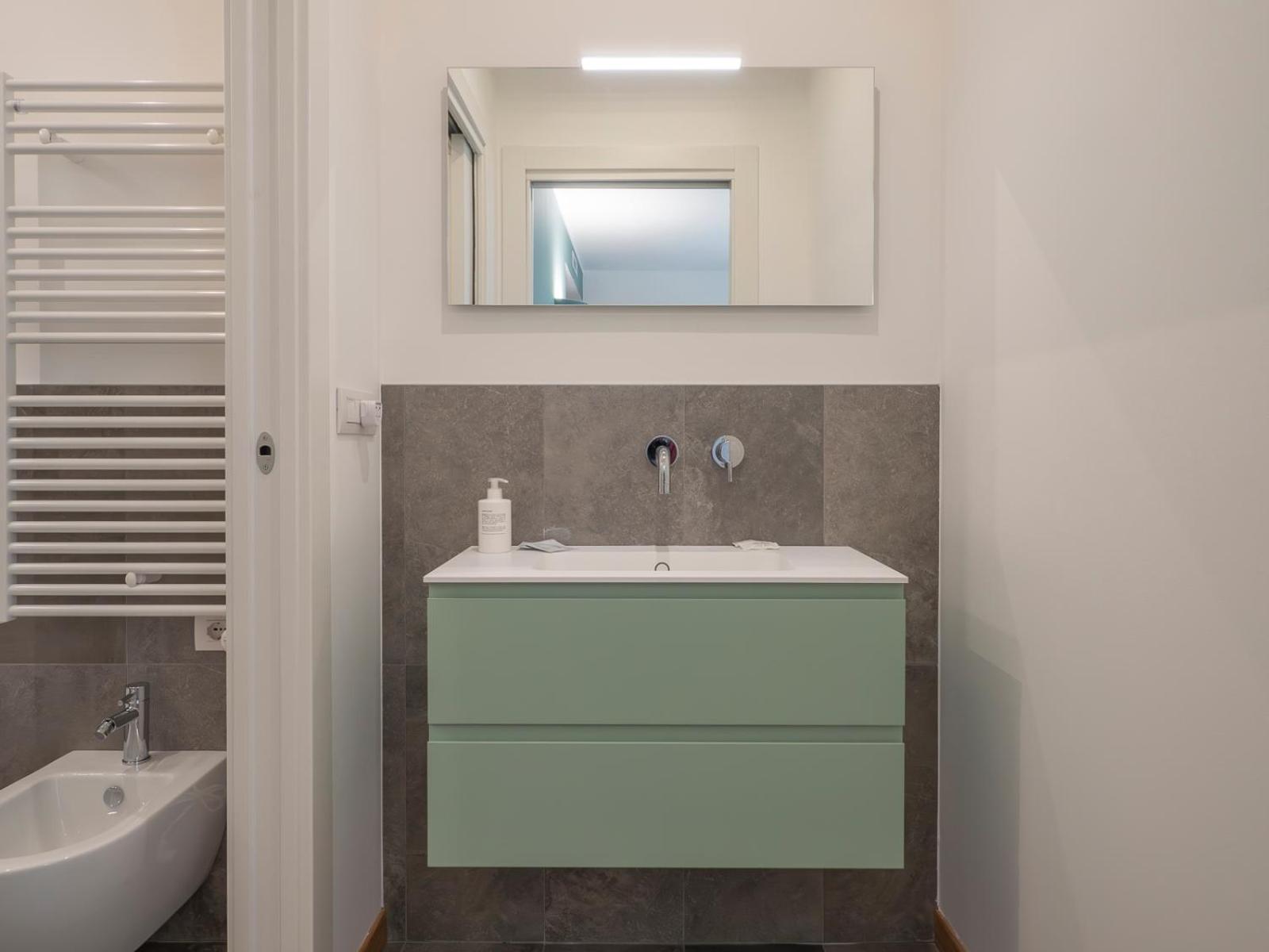 Crovato's Palace - Design E Comfort Nel Cuore Di Mailand