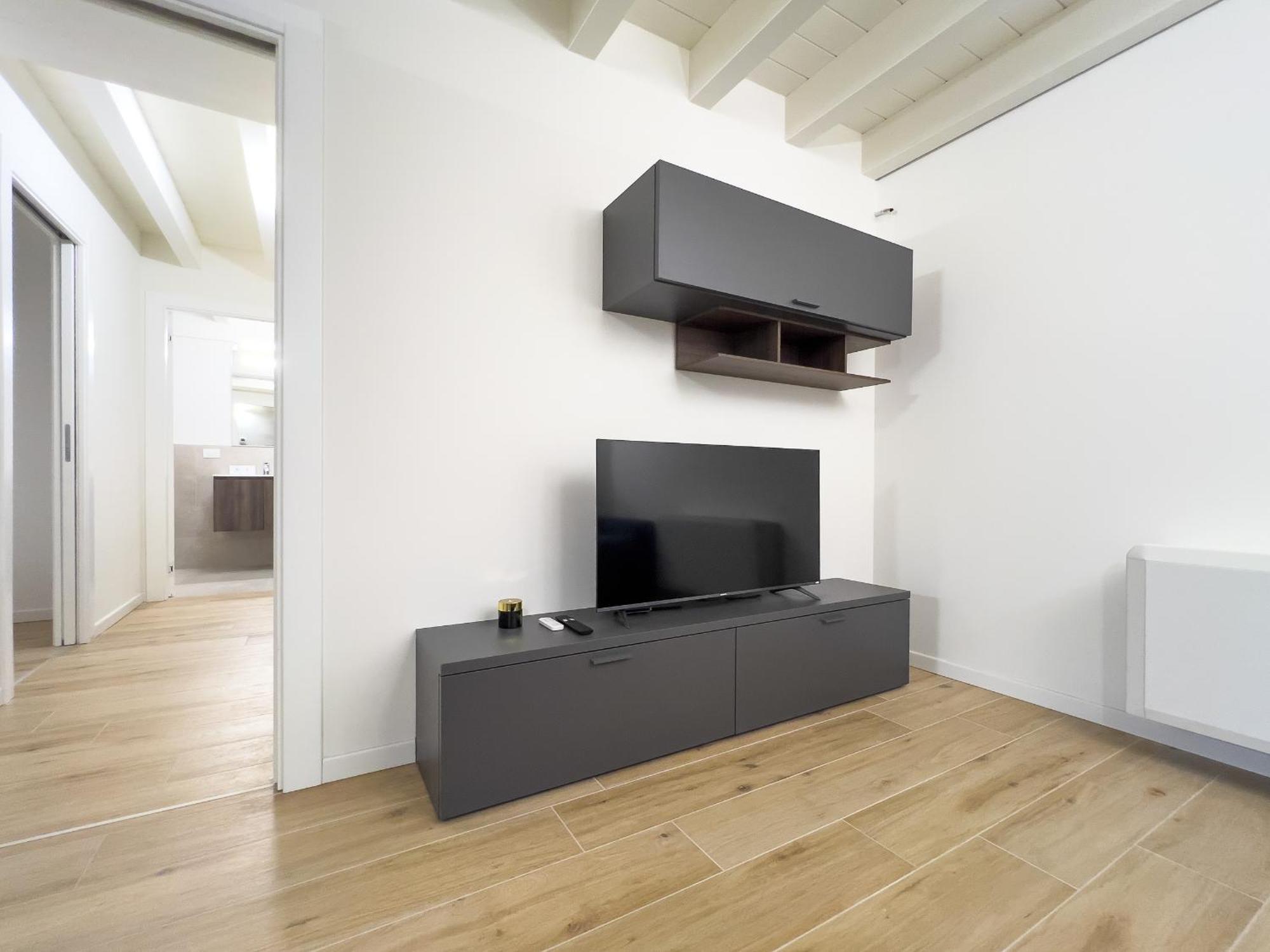 Appartement Bright With Terrace And Pool Milaan