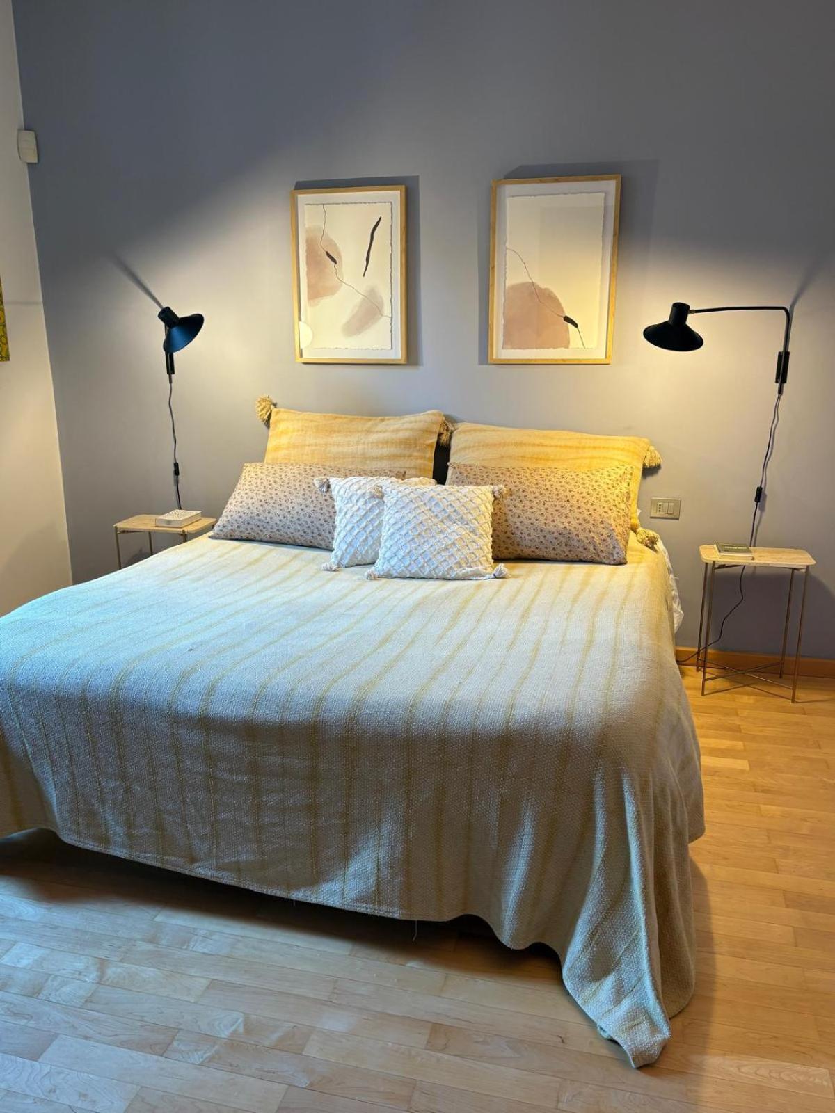 Apartment Claire De Angeli Milan