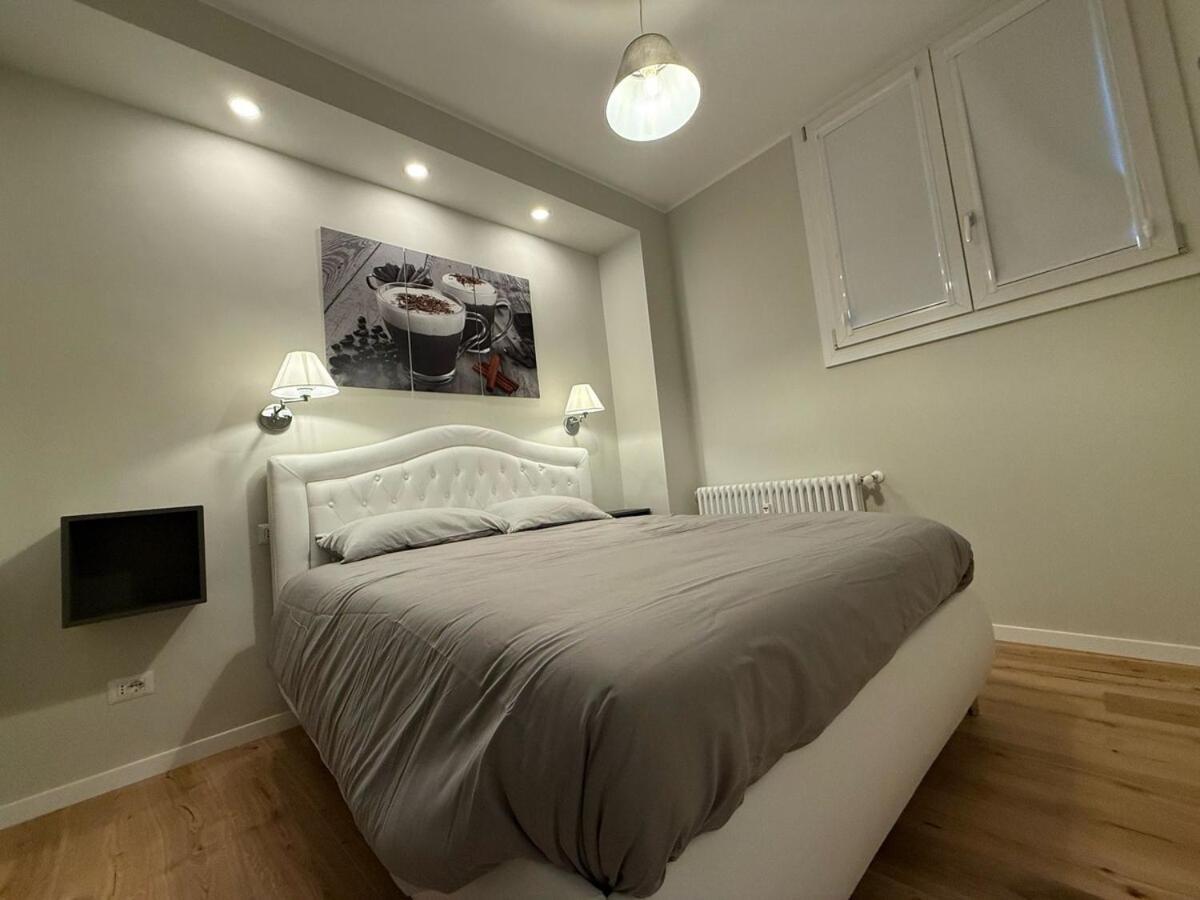 Leopardi Apartment *