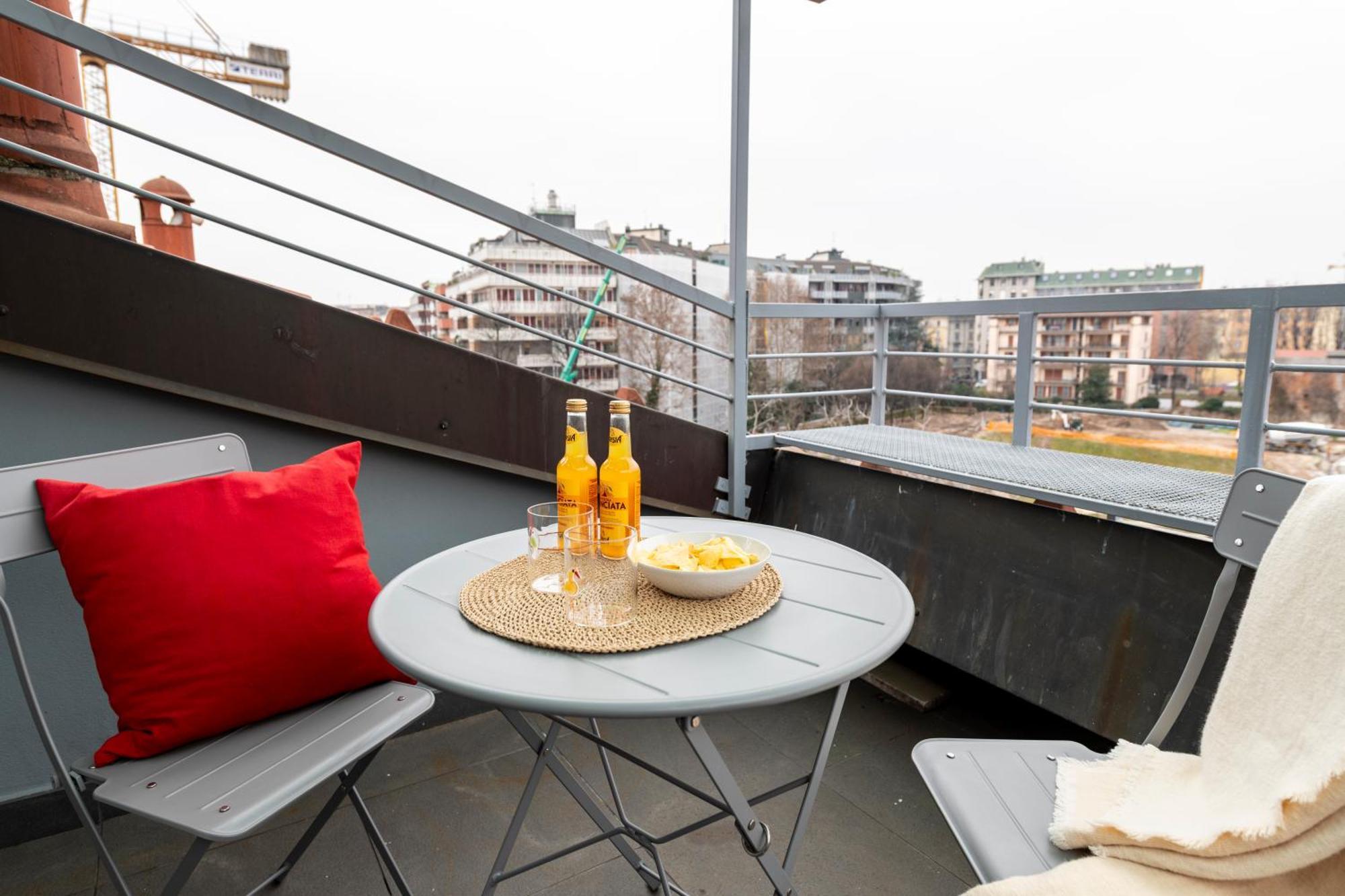 Large & Comfy - A Few Steps From The Duomo Appartamento Milano