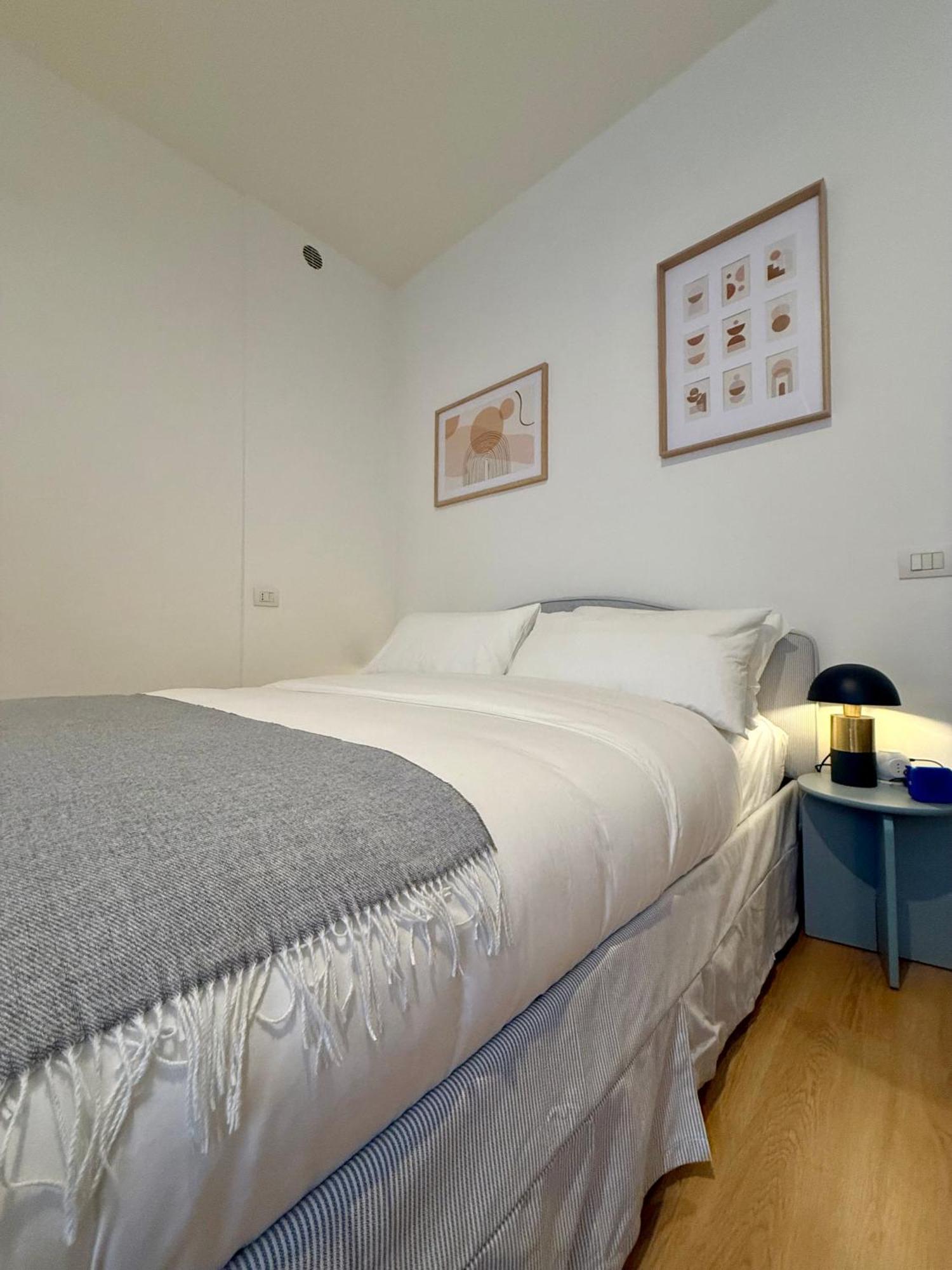 Naviglio - Eleganza E Relax A 2 Min Dalla M4 E Dai Navigli Leilighet *