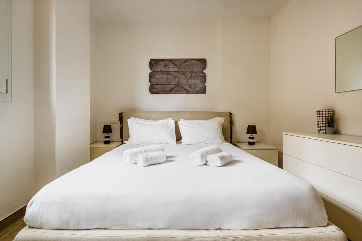 Brand New 1 Bedroom In Navigli Area Mailand