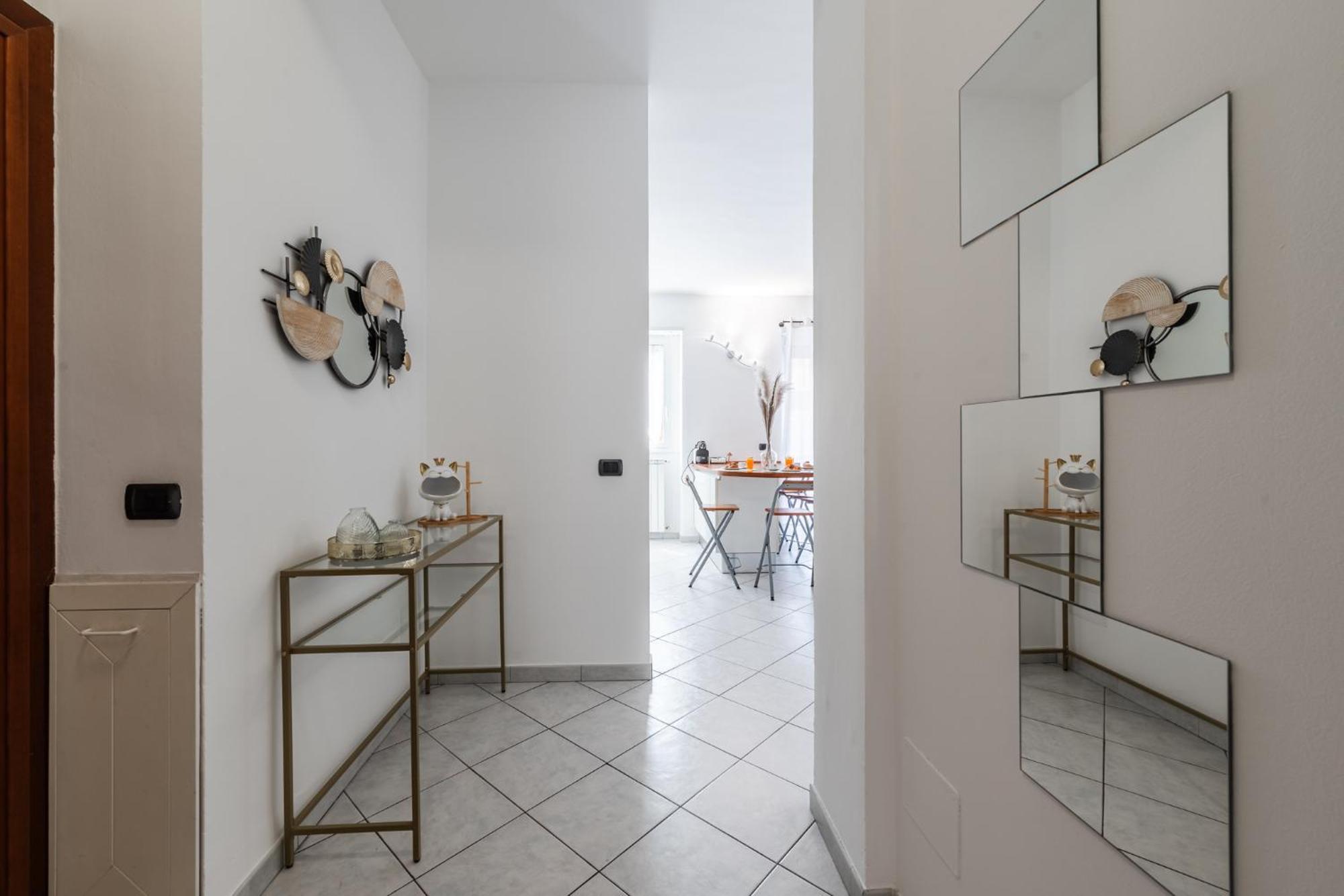 Nuovissima Dimora Con Terrazzino Leilighet Milano