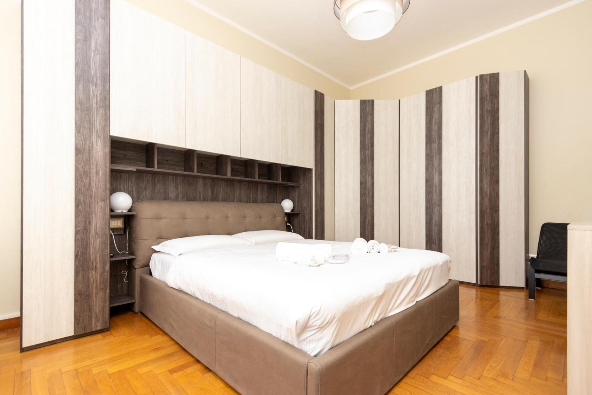 Exclusive In Station - Duomo 5 In Minutes Appartement
