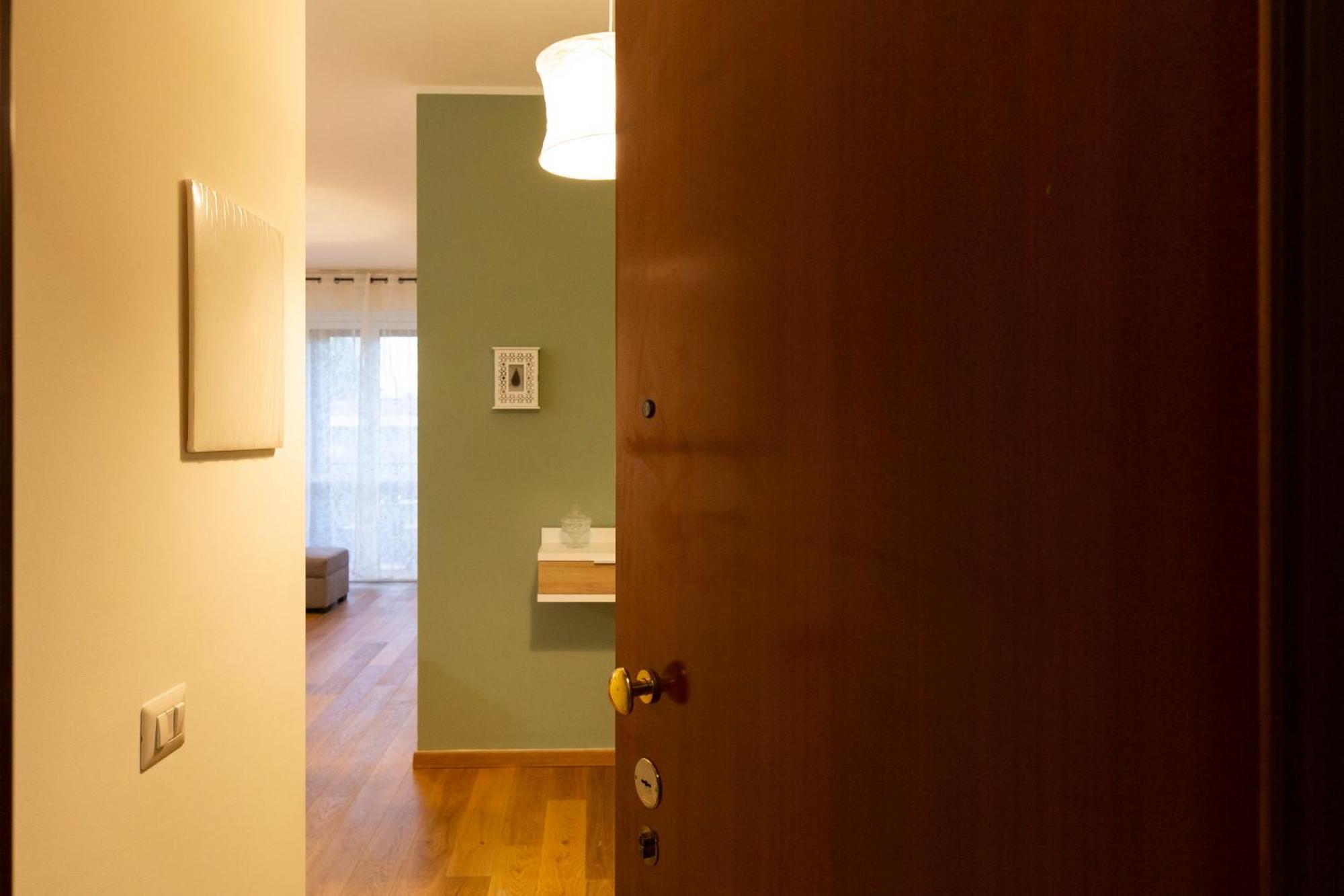 Ronchetto Navigli Apartment Milan