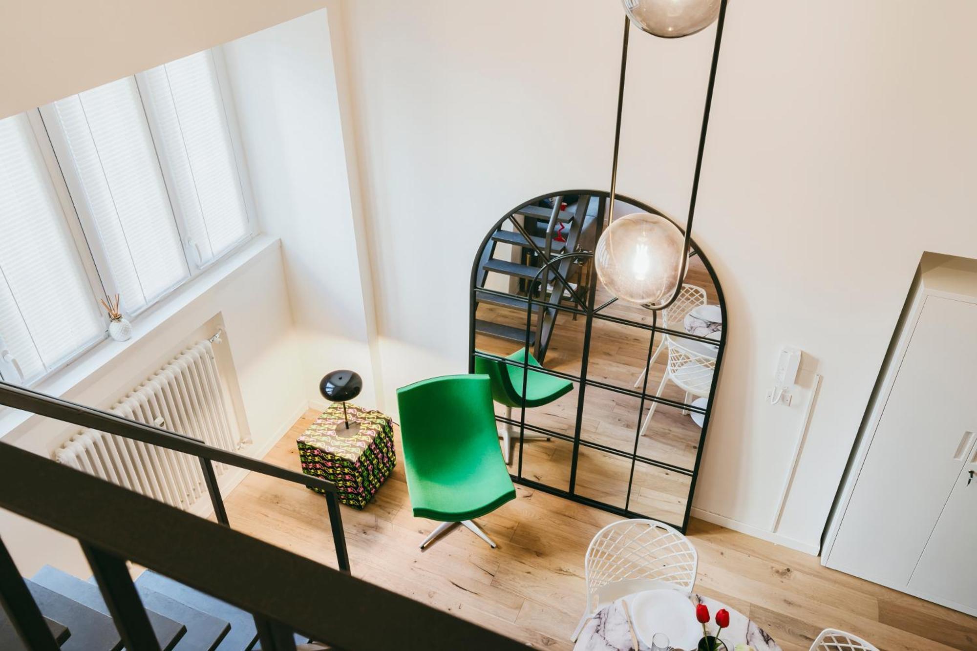 Casa In Palazzo Liberty - E Ben Collegato Appartamento Milano