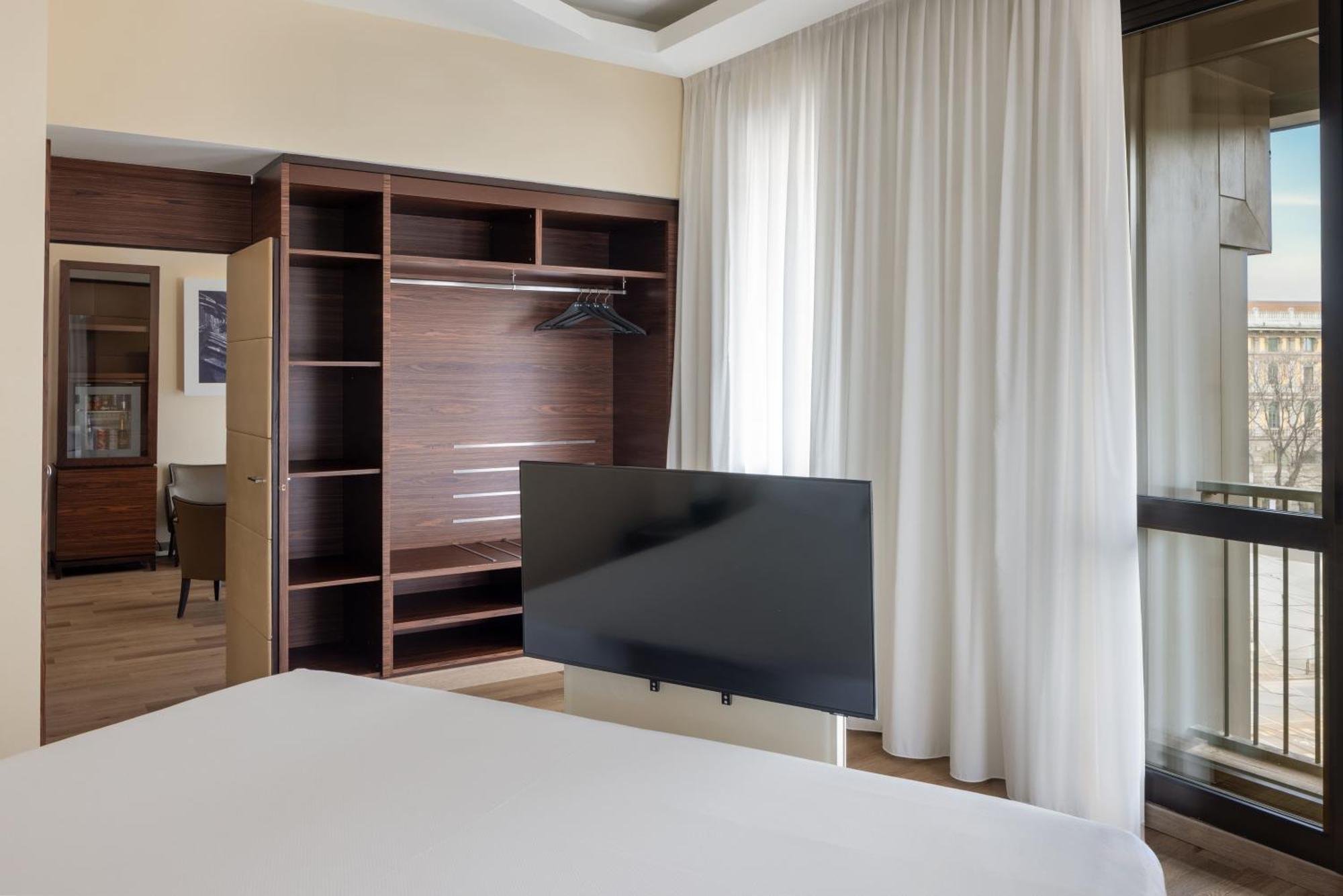 Cusani 4* Mailand