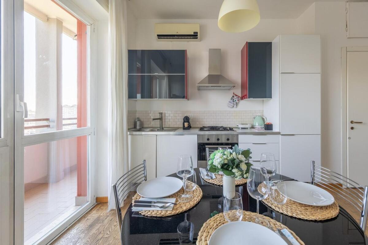 Meravigliosa Vista Su Citylife-famagosta M2,wifi Leilighet Milano