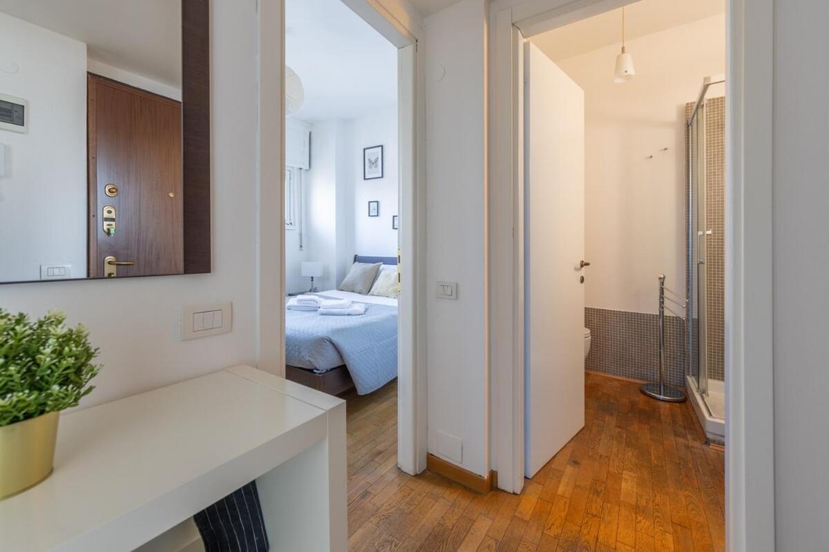 Meravigliosa Vista Su Citylife-famagosta M2,wifi Leilighet Milano