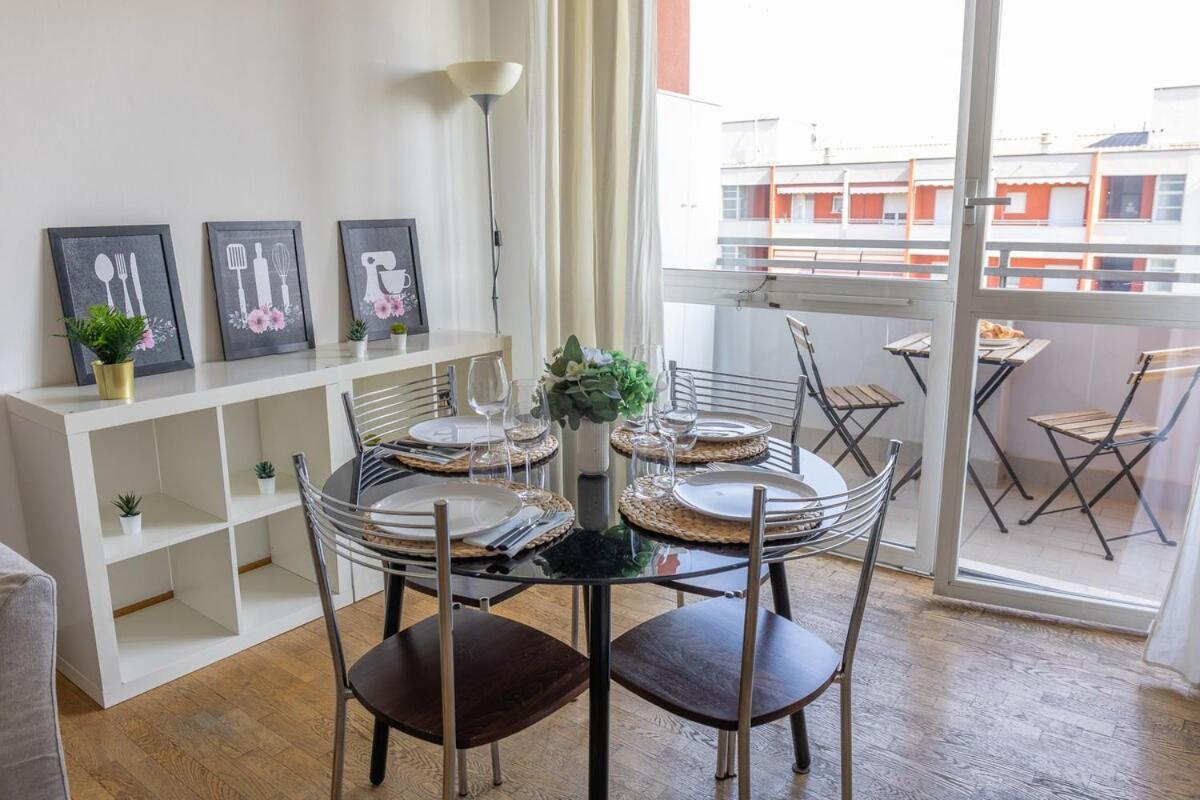 Meravigliosa Vista Su Citylife-famagosta M2,wifi * Milano