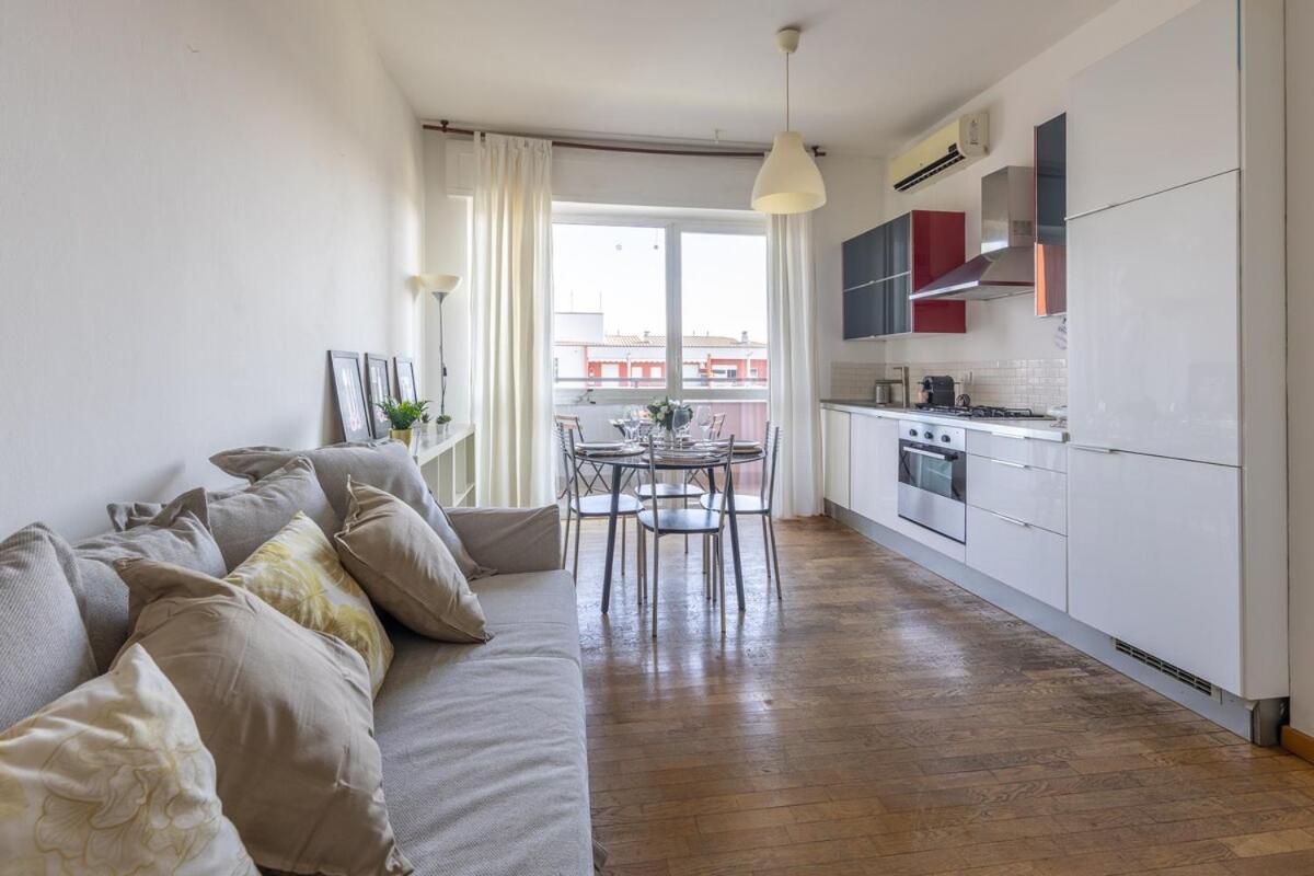 Meravigliosa Vista Su Citylife-famagosta M2,wifi Leilighet *