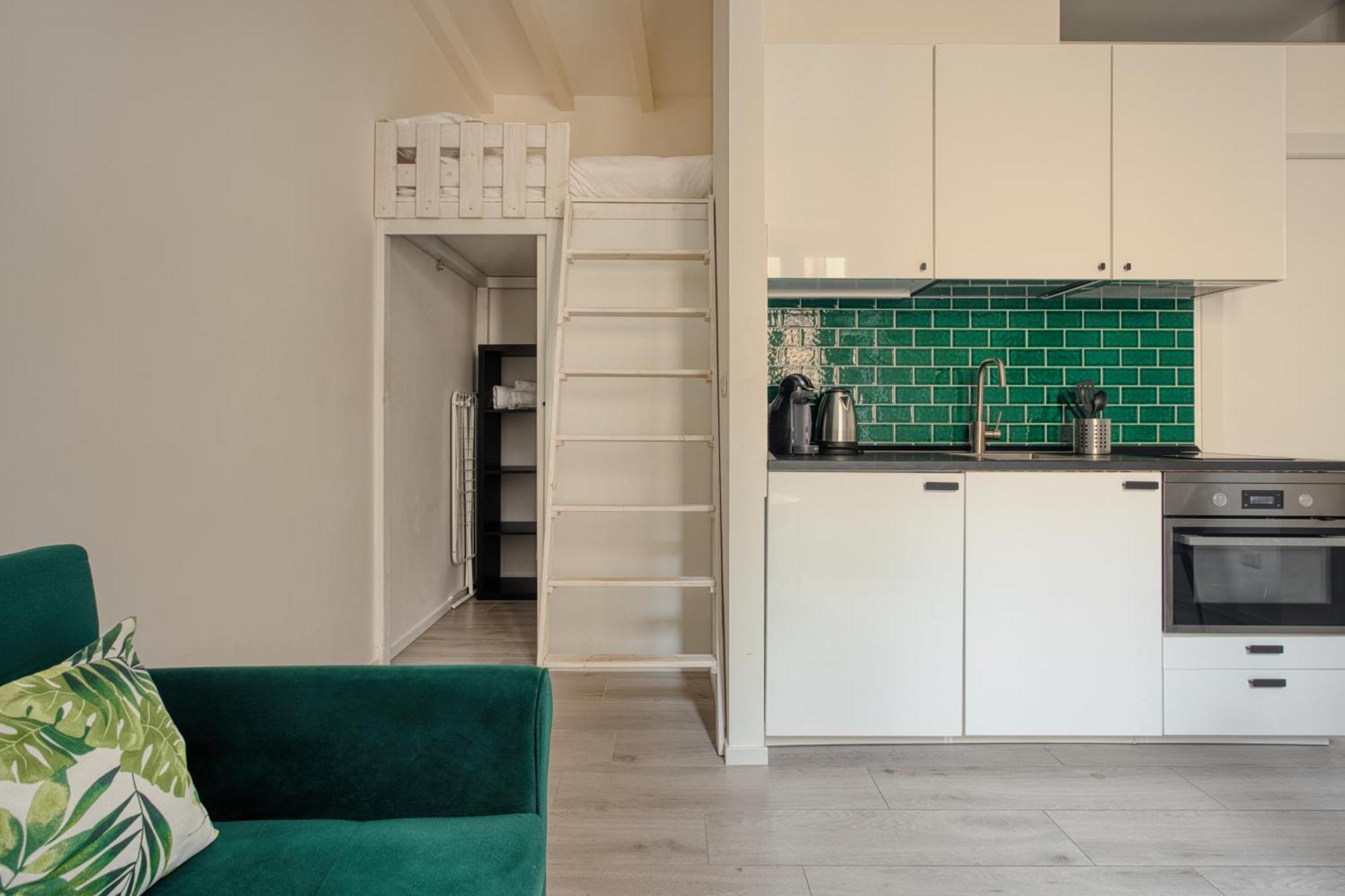 Domusmi Palazzi 15 * Milan