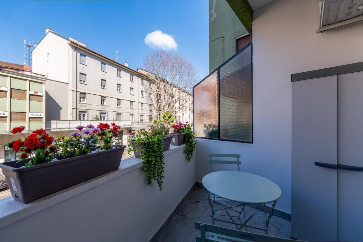 Bright Elegant Flat With Balcony, Portello * Milano