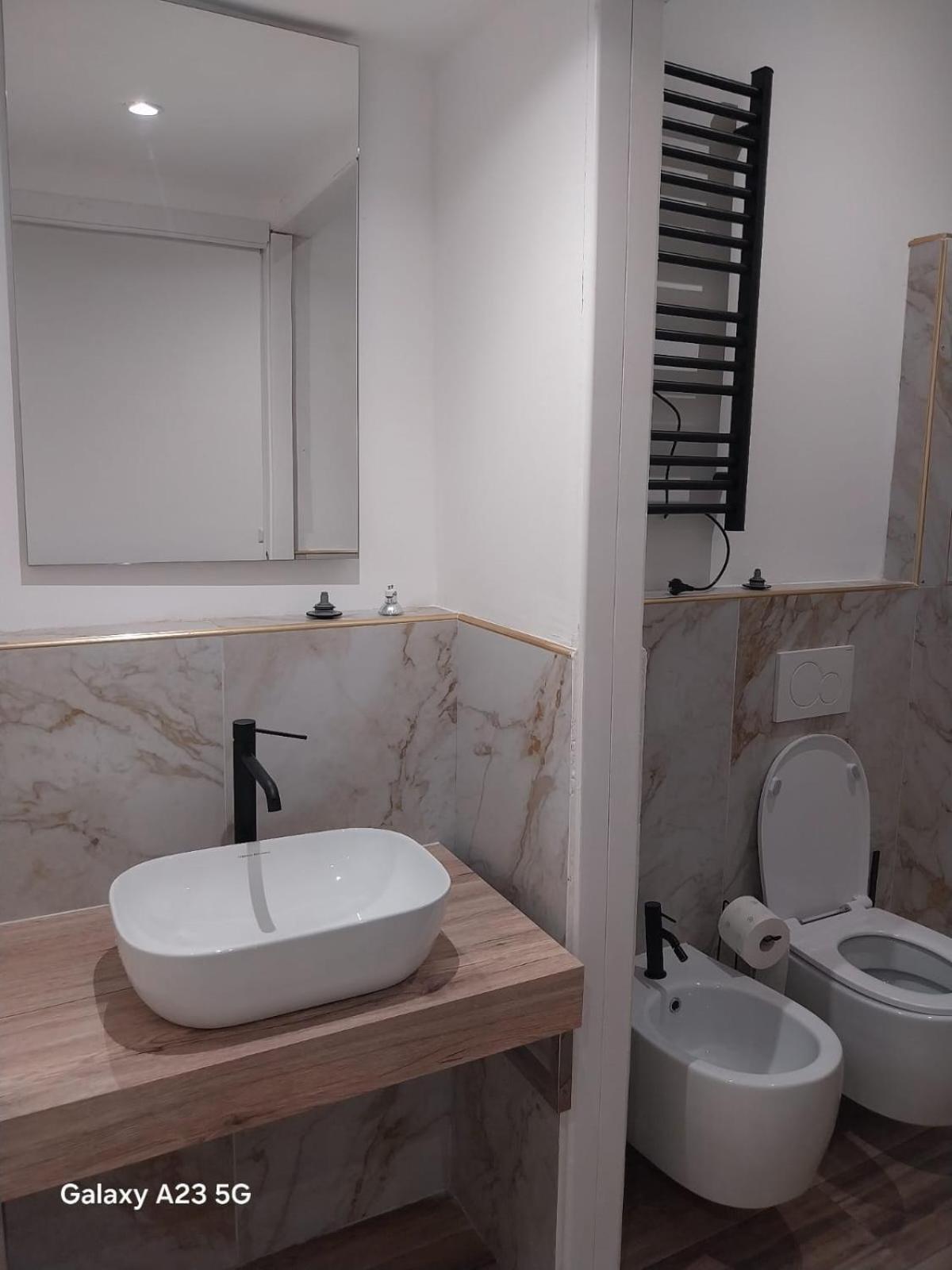 Apartment Centrale-a Pochi Passi Dalla Stazione Mailand