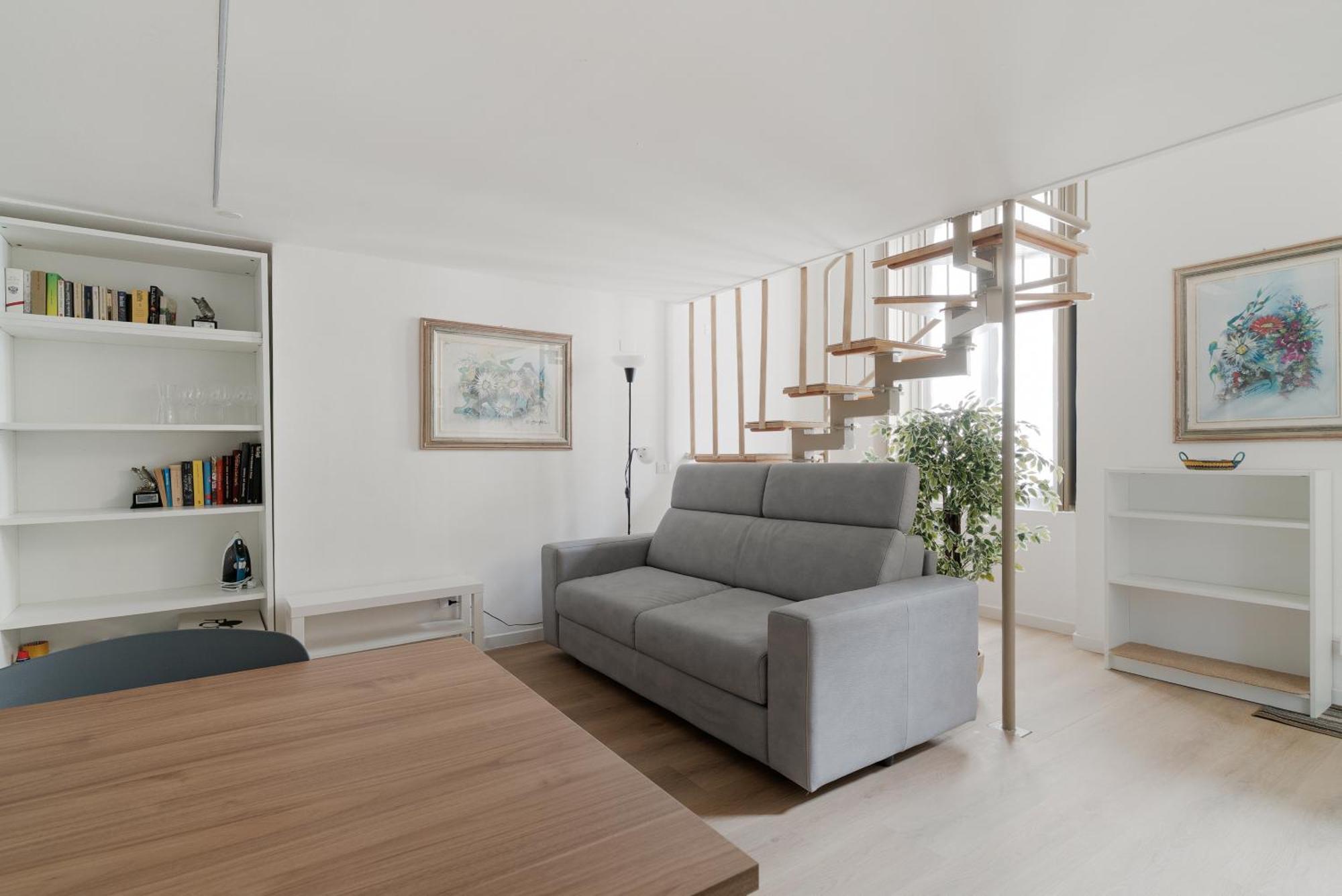 California - Solari - Loft Con Soppalco * Milano