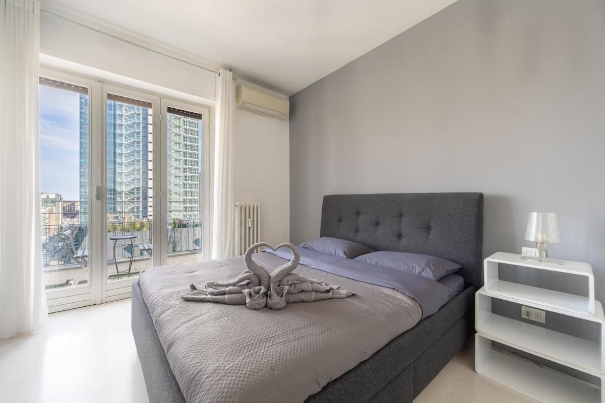 Appartamento La Vista Sulla Citta - 8vo Piano Attico Mozzafiato Milano