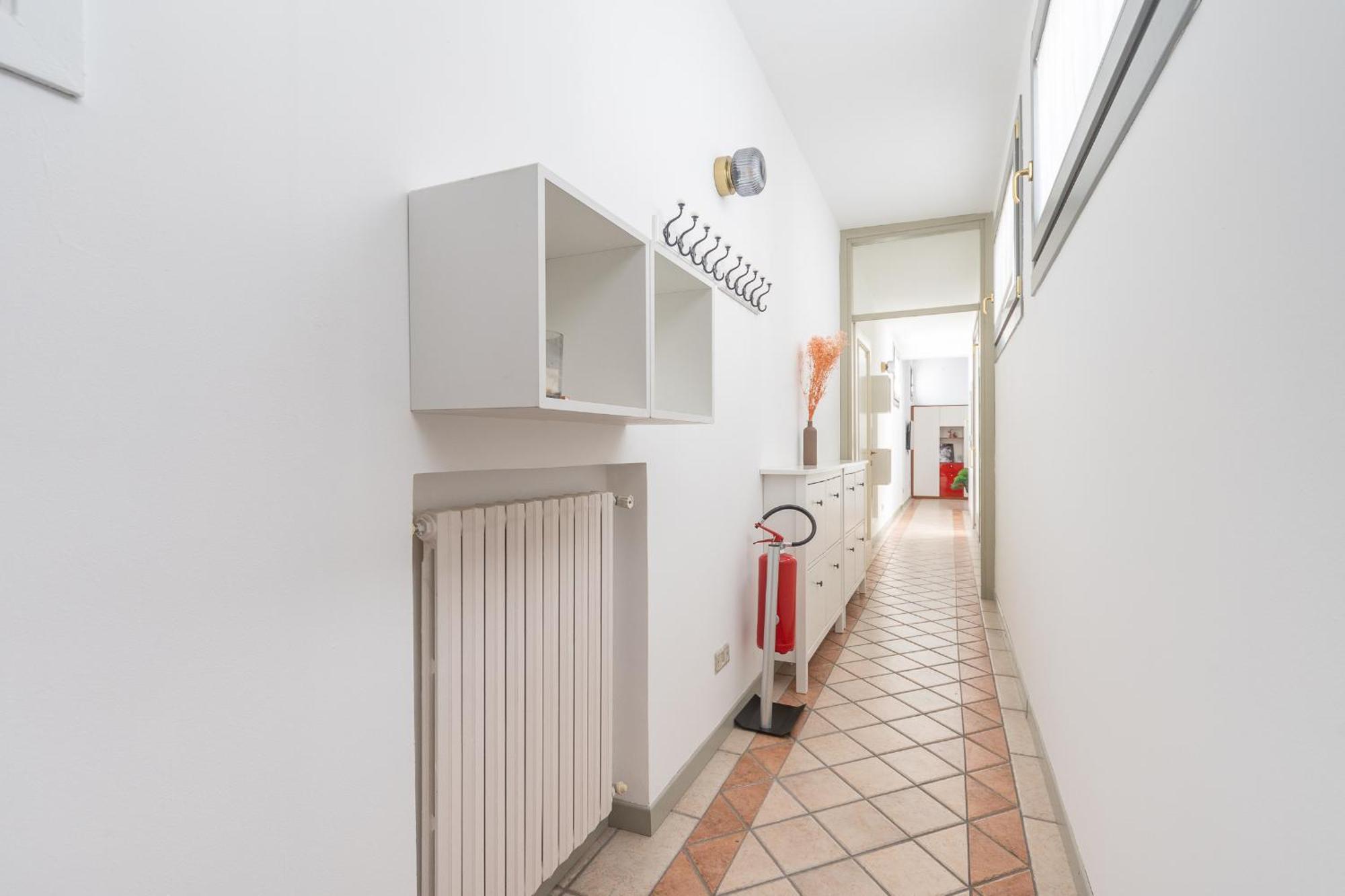 Appartamento Stunning & 1bdr With Terrace In Cadorna Area By Rentopolis