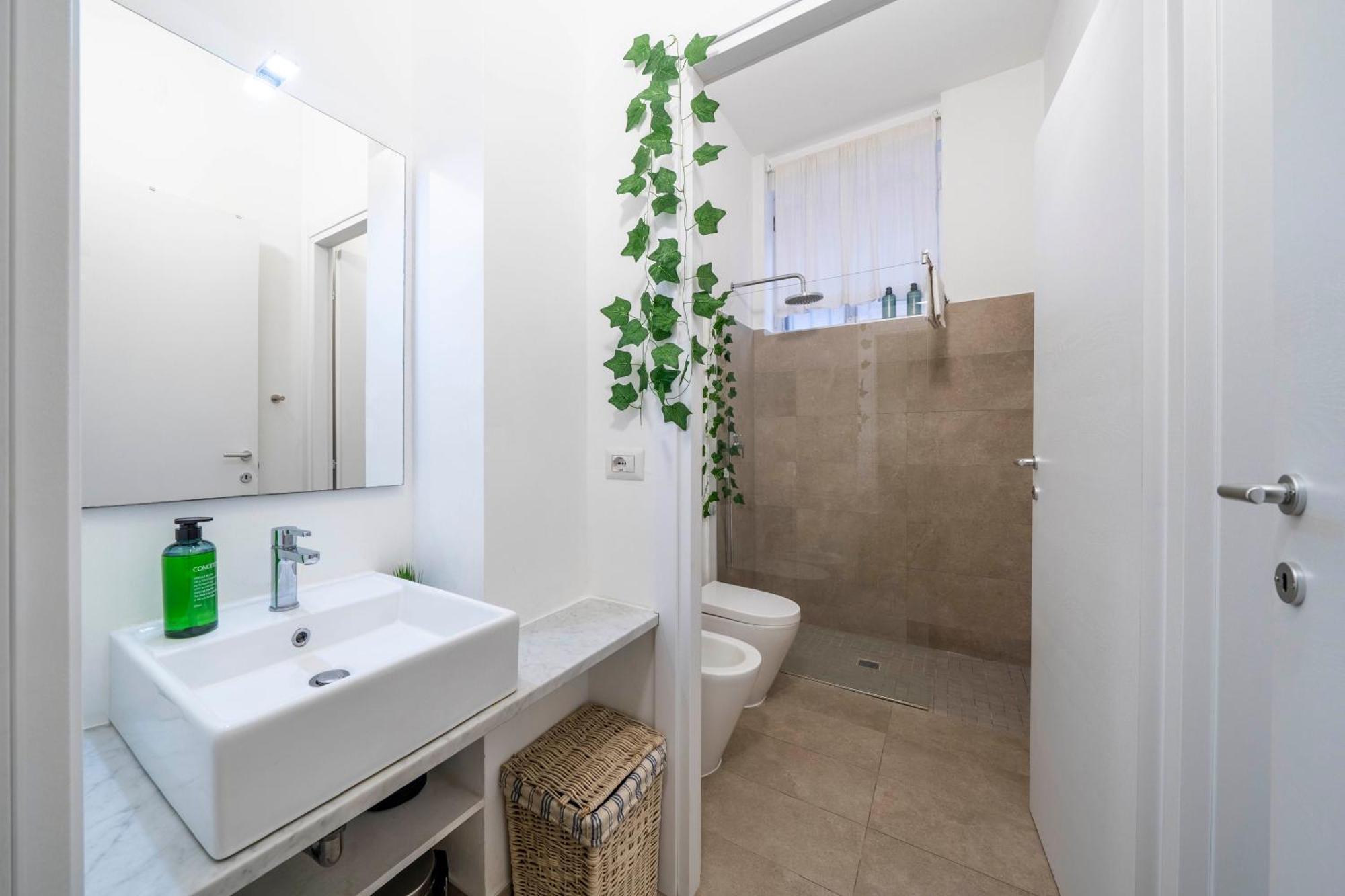 Duomo 10 Min - Spacious In The Heart Of - Wifi * Mailand