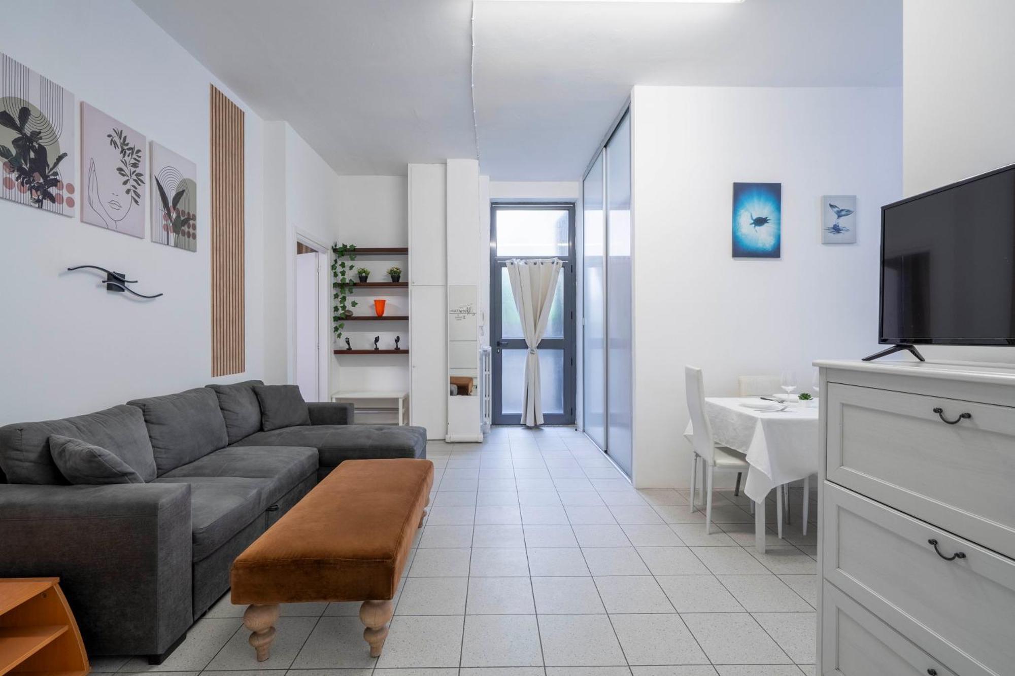 Apartment Duomo 10 Min - Spacious In The Heart Of - Wifi Mailand