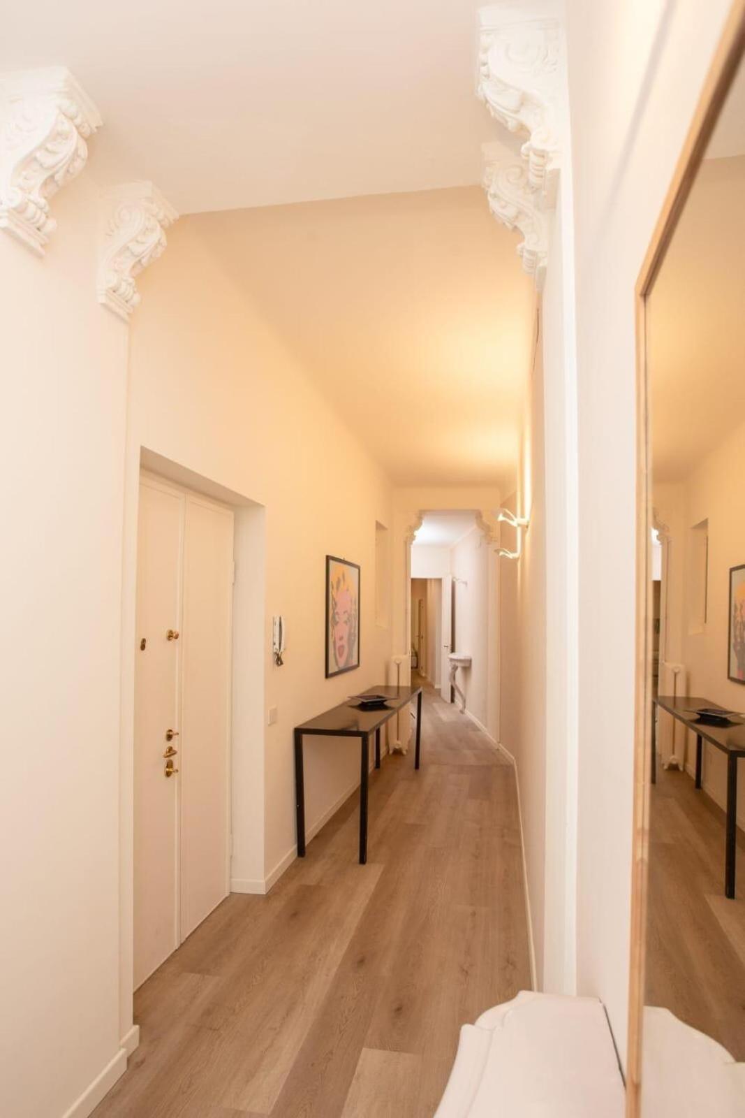 Appartamento La Dolcevita Luxury - Belle Arti Palace - Center *