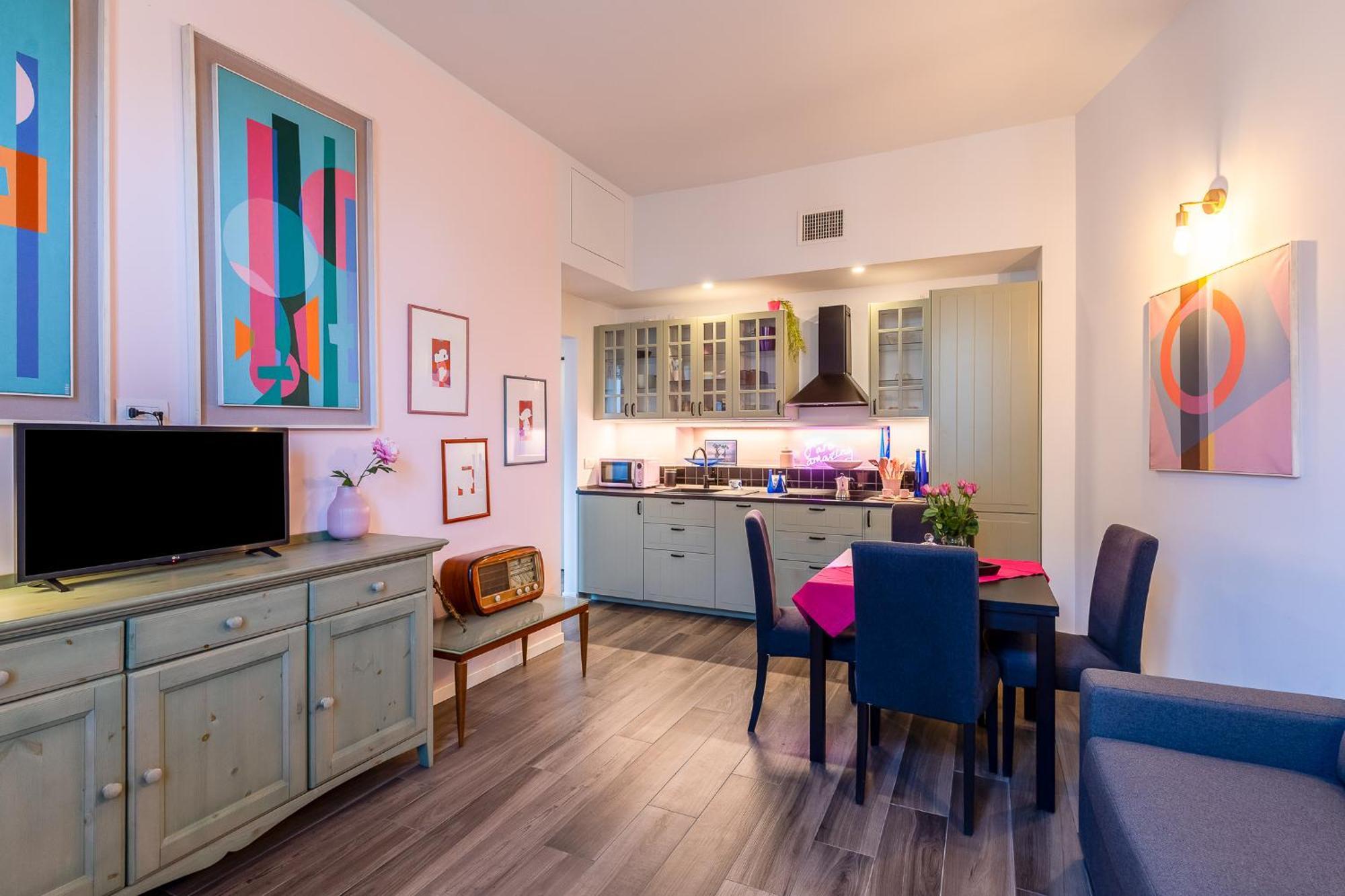 Appartamento Nuovi Bilocali Station - 2 Con Parcheggio In Box E 1 Con Balcone -no Box- N&s Town Homes *