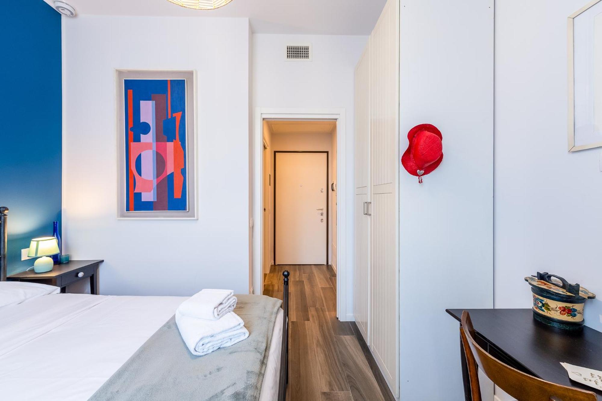 Nuovi Bilocali Station - 2 Con Parcheggio In Box E 1 Con Balcone -no Box- N&s Town Homes Appartamento *