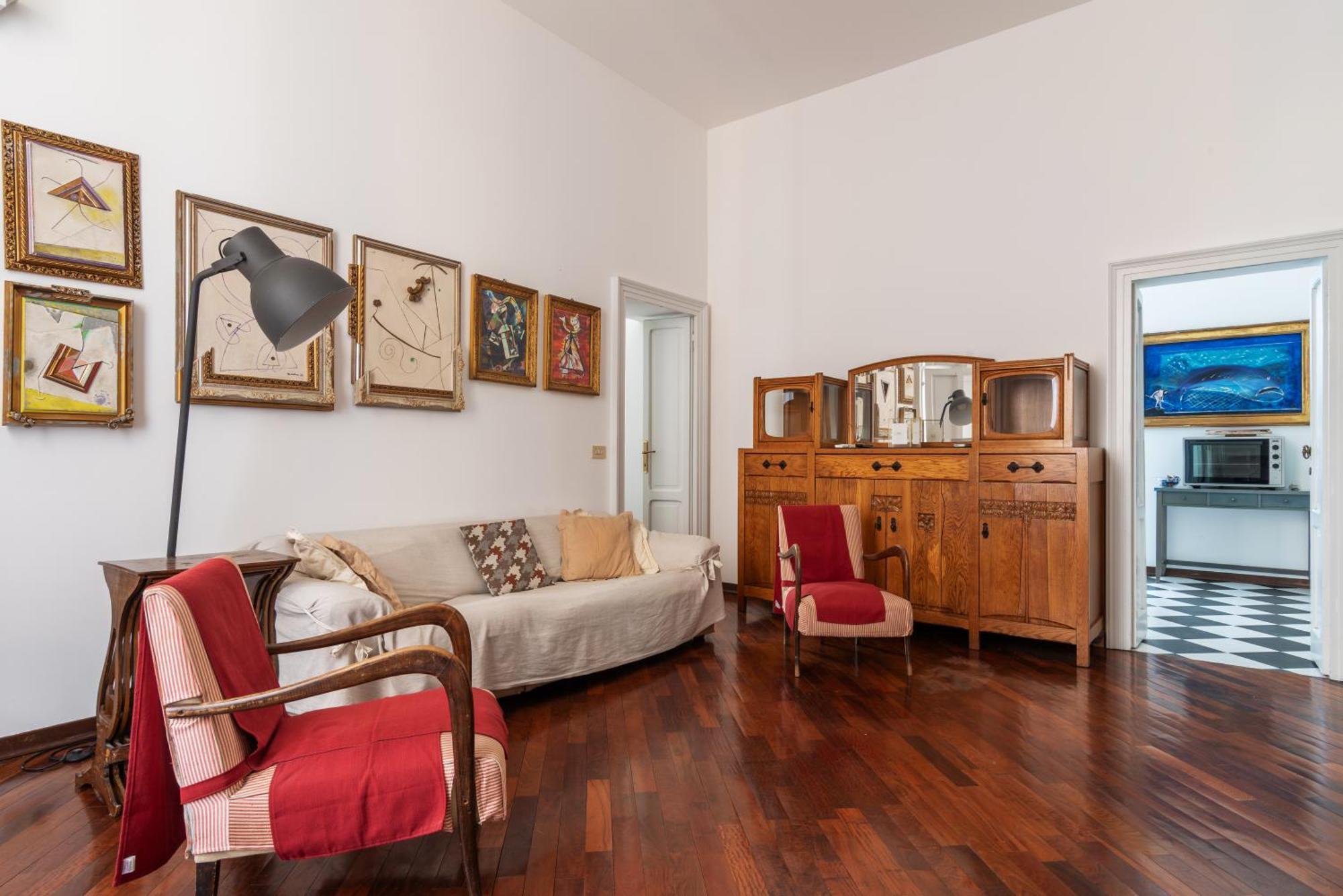 Appartamento Spacious And Bright Three-room Just Few Steps From The Duomo Milano