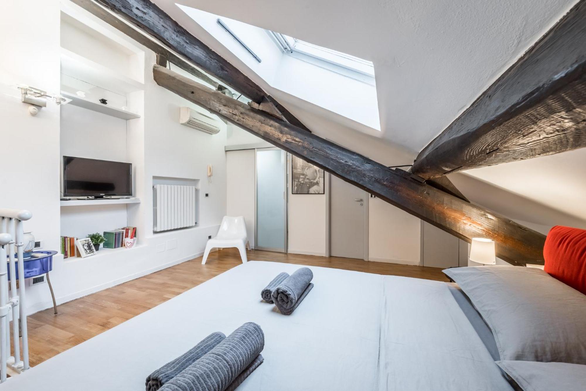Vivimihome - Elegant 10 Minutes From The Duomo *