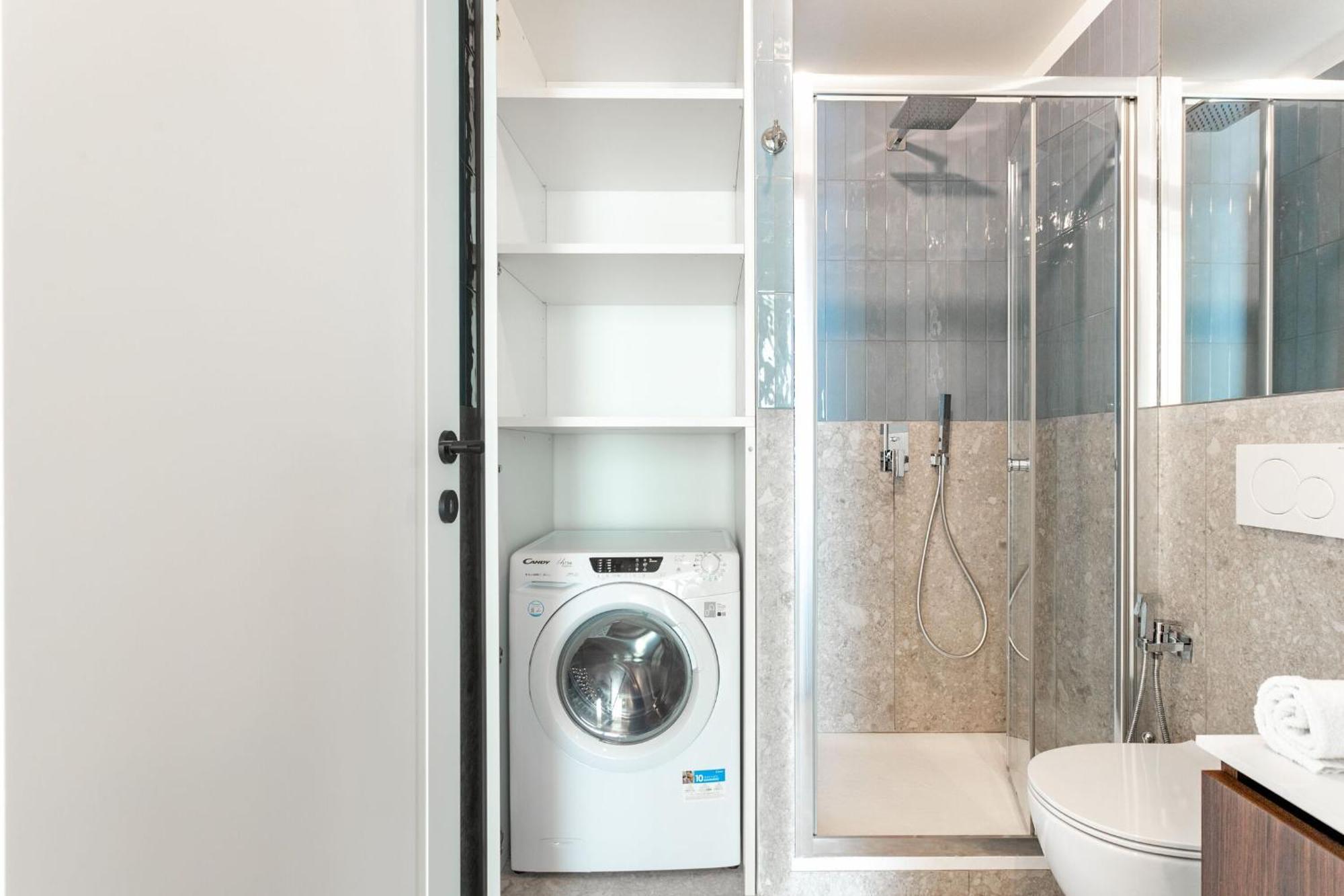 Mazzini By Halldis Milano