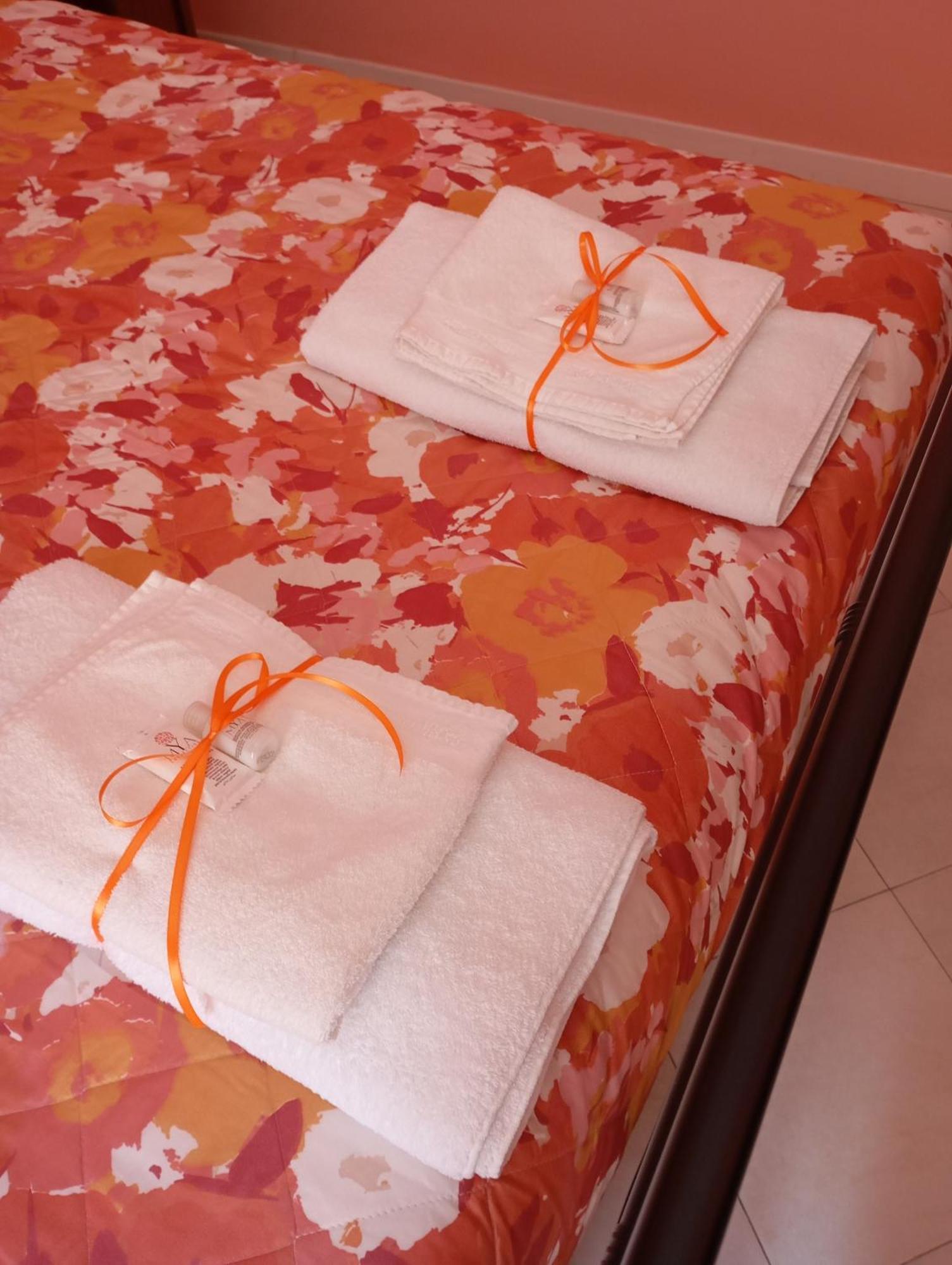 Apartment Flores Home, Boho Chic Style & Urban Comfort Navigli, Bocconi, Centro *