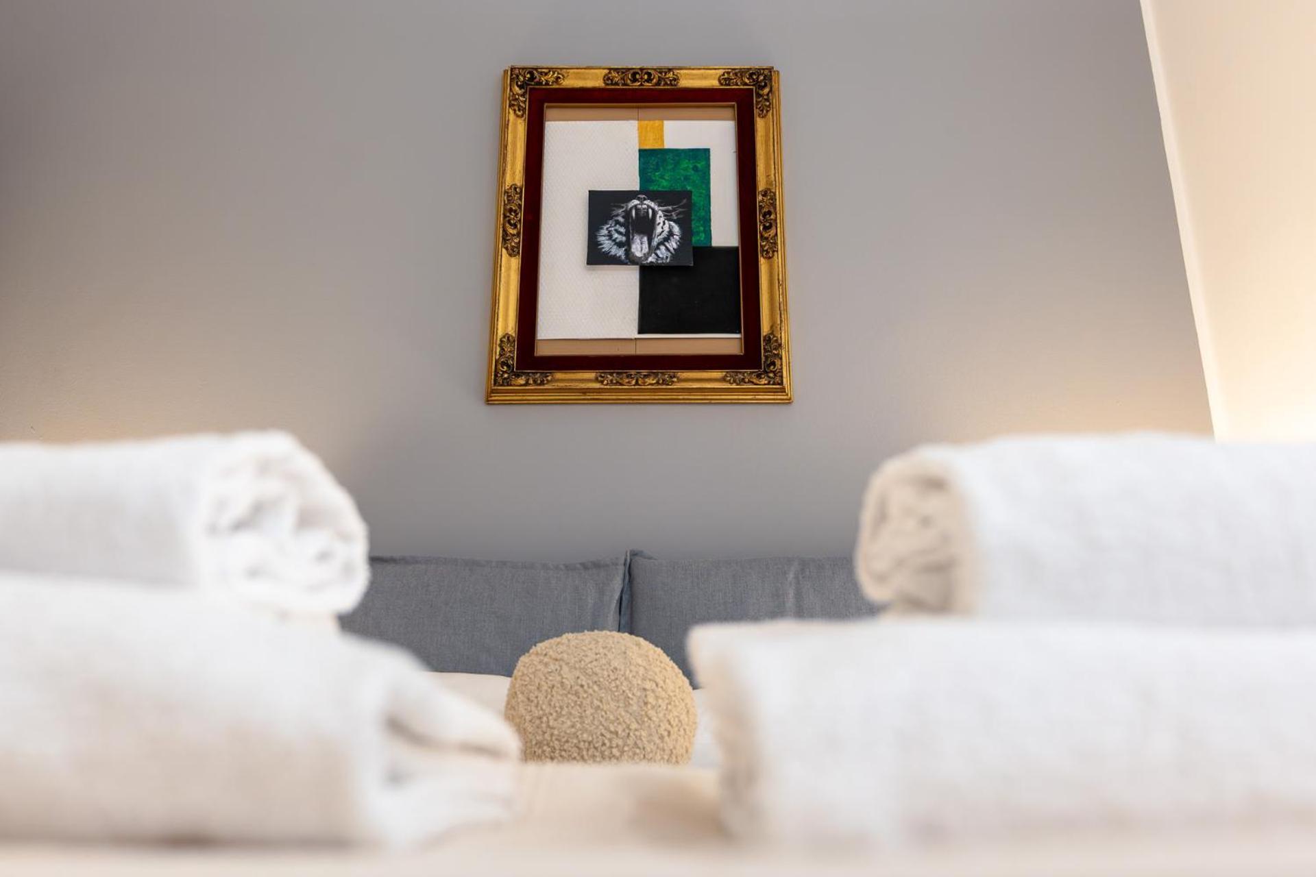 Apartment Elegant And Stylish Design In Brera Near The Metro Milan