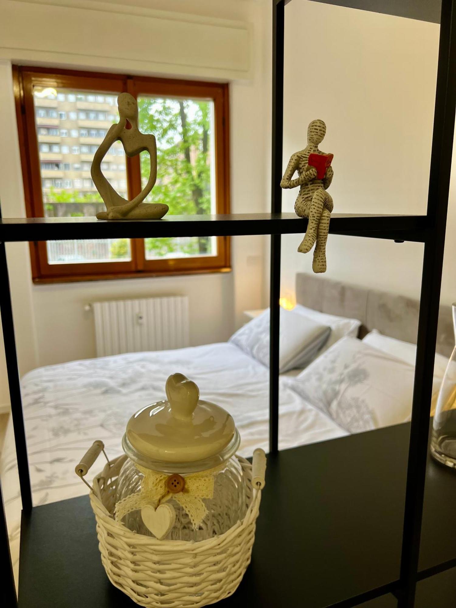 Apartment San Siro Amazing Flat - 800 Mt Da Stadio E Metro Mailand
