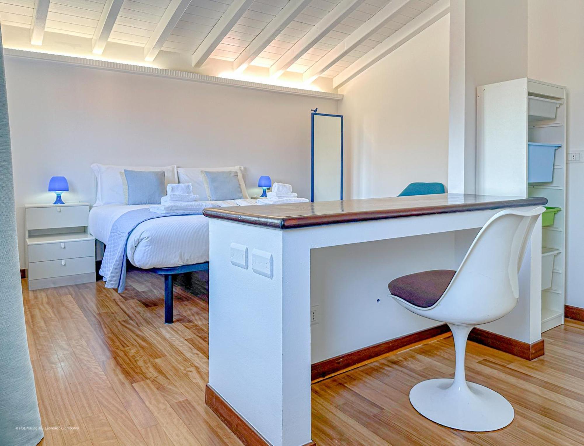 Corelli - Parking And Exclusive Garden Villa Milano
