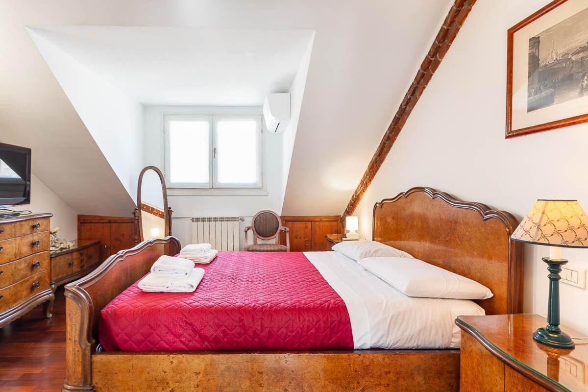 Station 10 Min Private Terrace Skyview 6 Pax Appartamento Milano